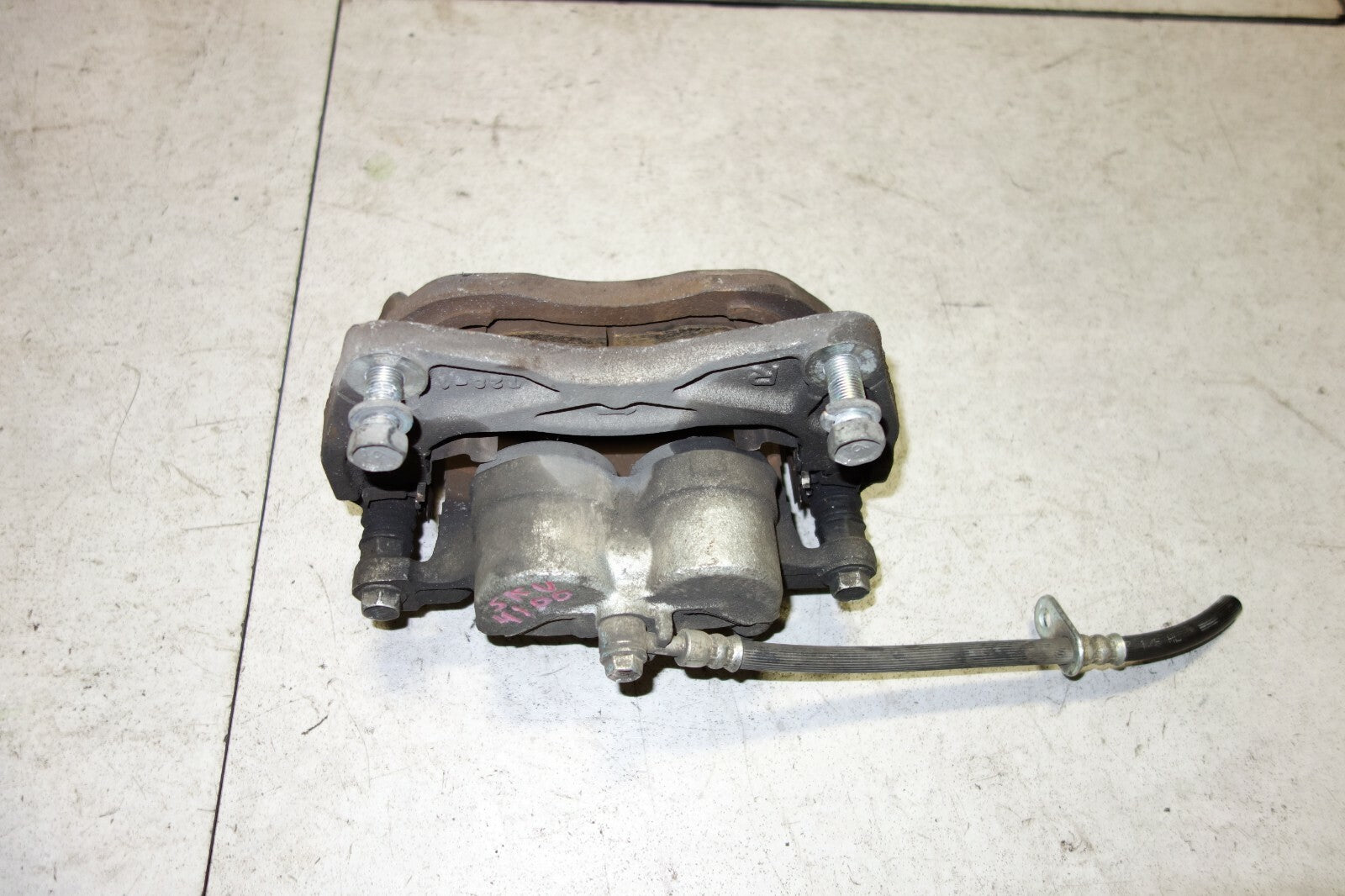 2005-2009 Subaru Legacy Spec-B Front Right Brake Caliper 6-speed Turbo JDM
