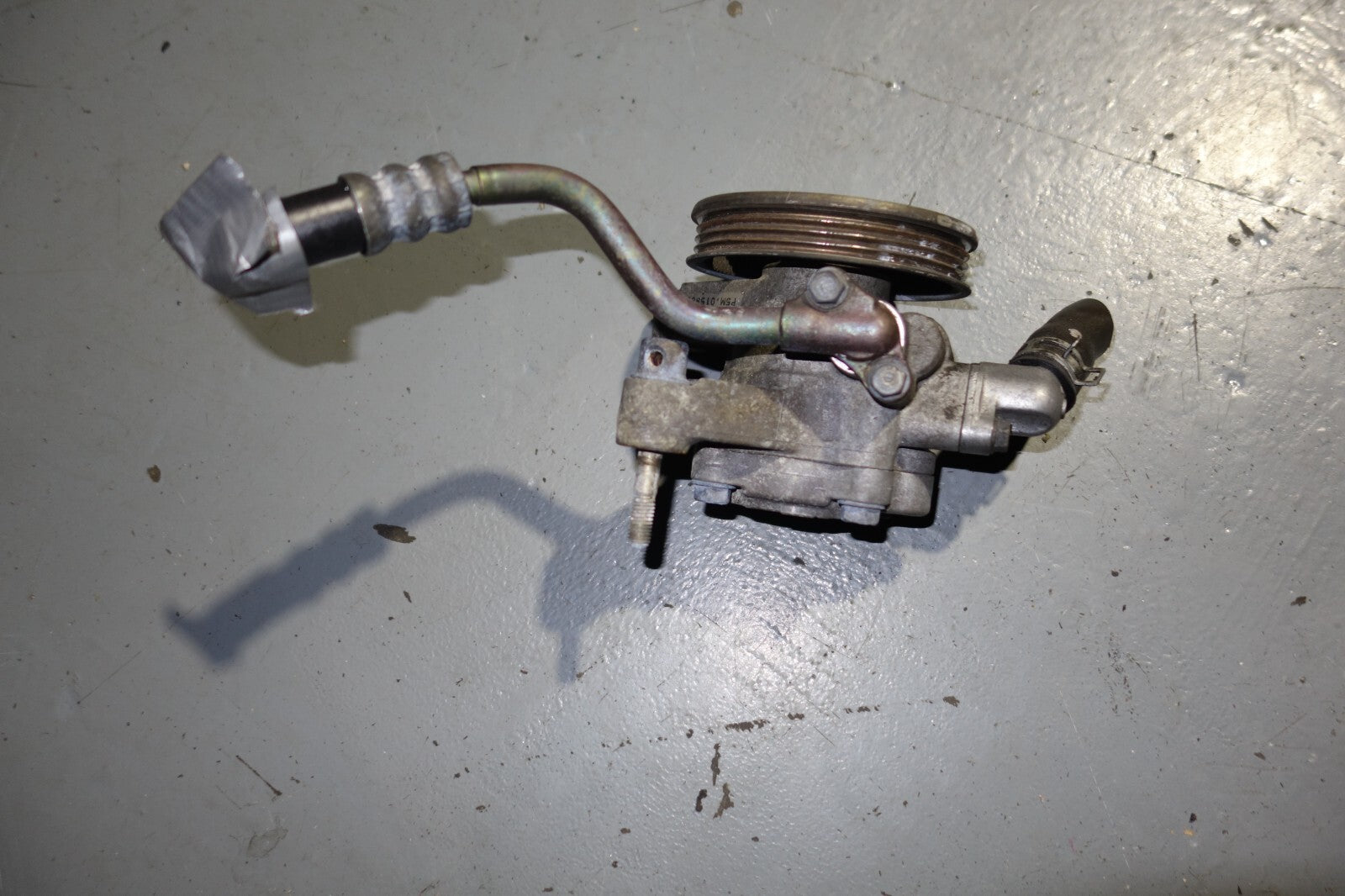 HONDA PRELUDE POWER STEERING PUMP PULLEY OEM P5M 2.2L H22A 1997-2001