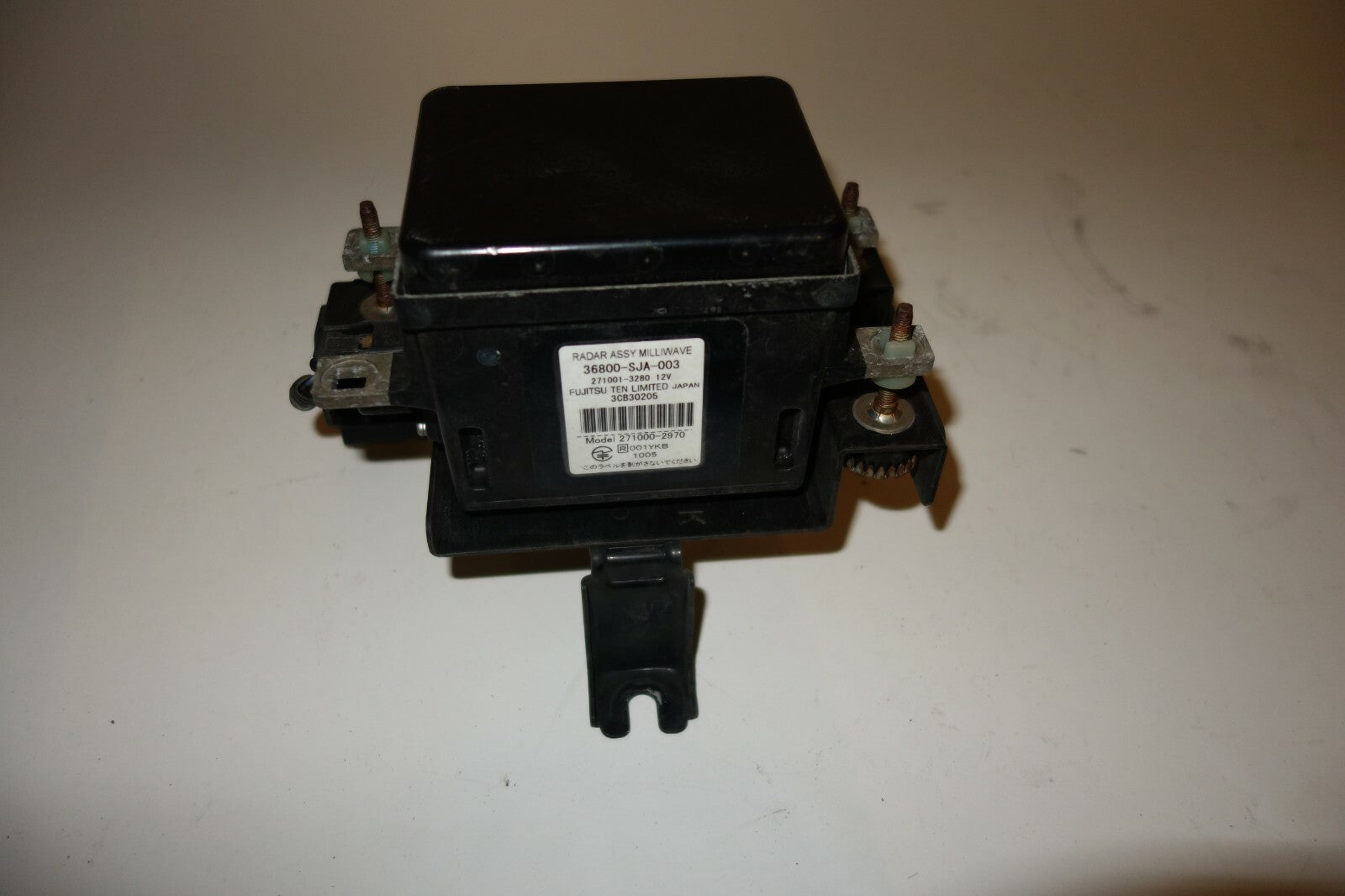 Acura RL Genuine Cruise Sensor Milliwave JDM KB1 36800-SJA-003 2005-2008