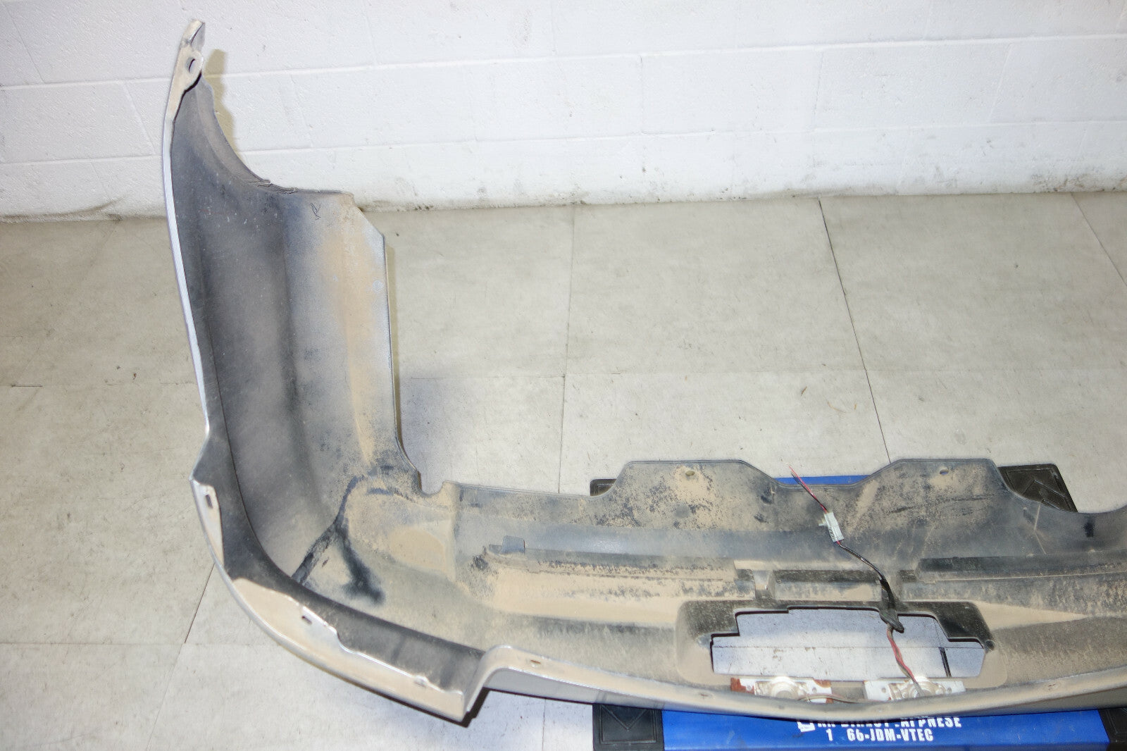 JDM 1998-2001 Spec Acura Integra Type R DB8 OEM 4-DR Rear Bumper Cover 1994-2001