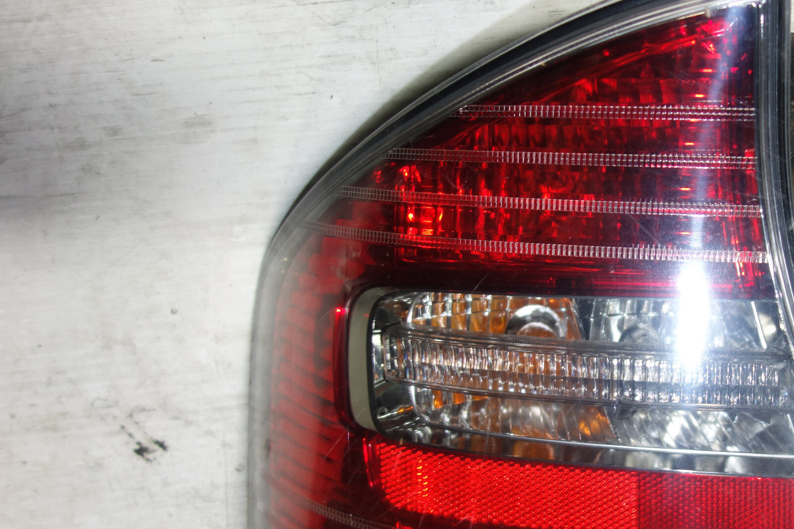 JDM Subaru Legacy OEM Left & Right Tail Lights Lamps Sedan LH RH 2005 2006 2007