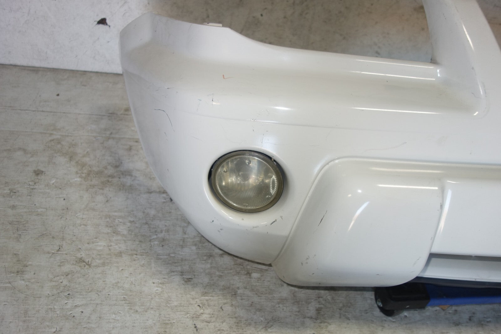 JDM Nissan X-Trail GT OEM Front Bumper Cover Fog Lights 2000-2006 PNT30