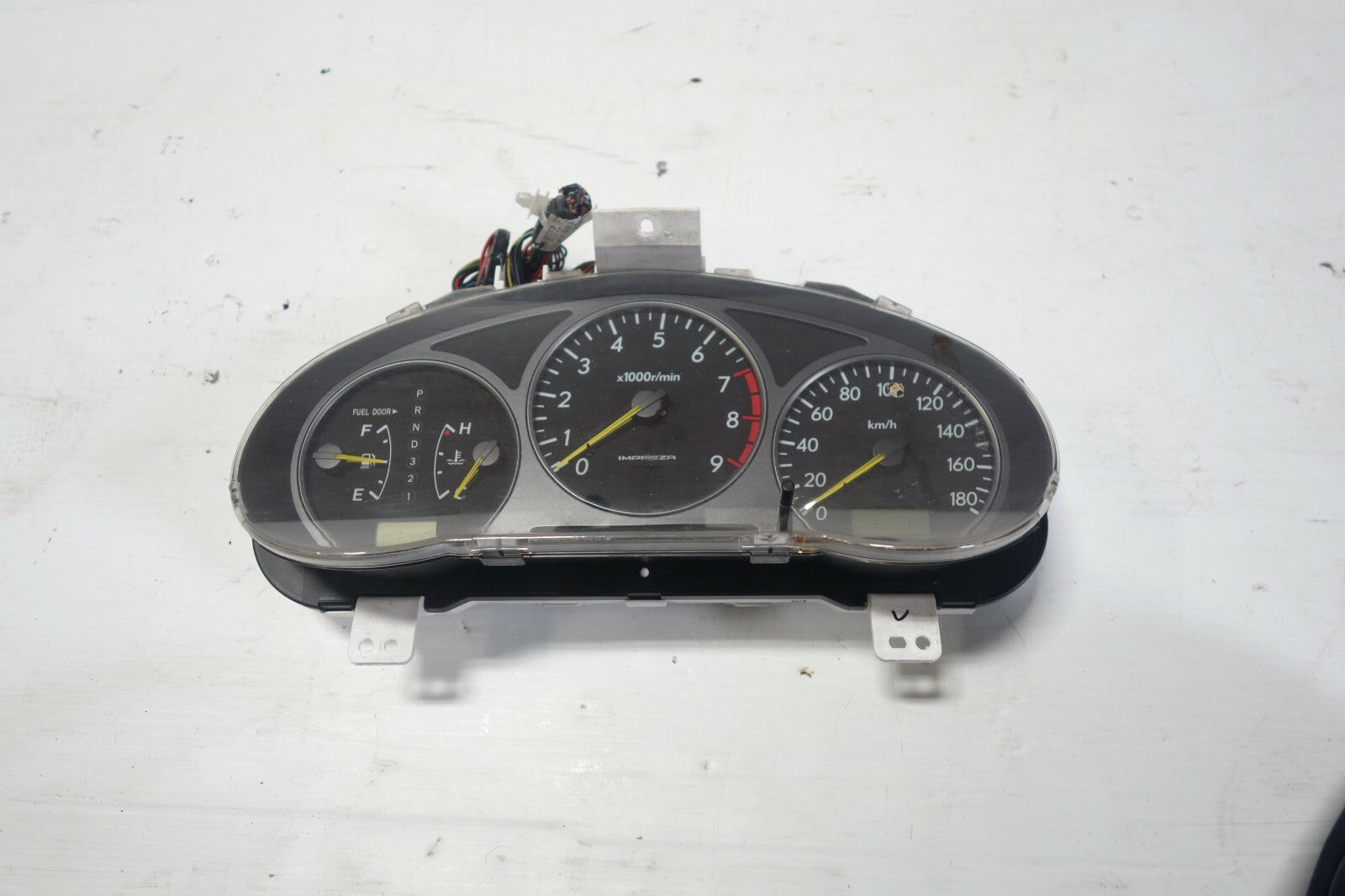 JDM 2002-2003 SUBARU IMPREZA WRX V7  AUTOMATIC GAUGE CLUSTER  SPEEDOMETER