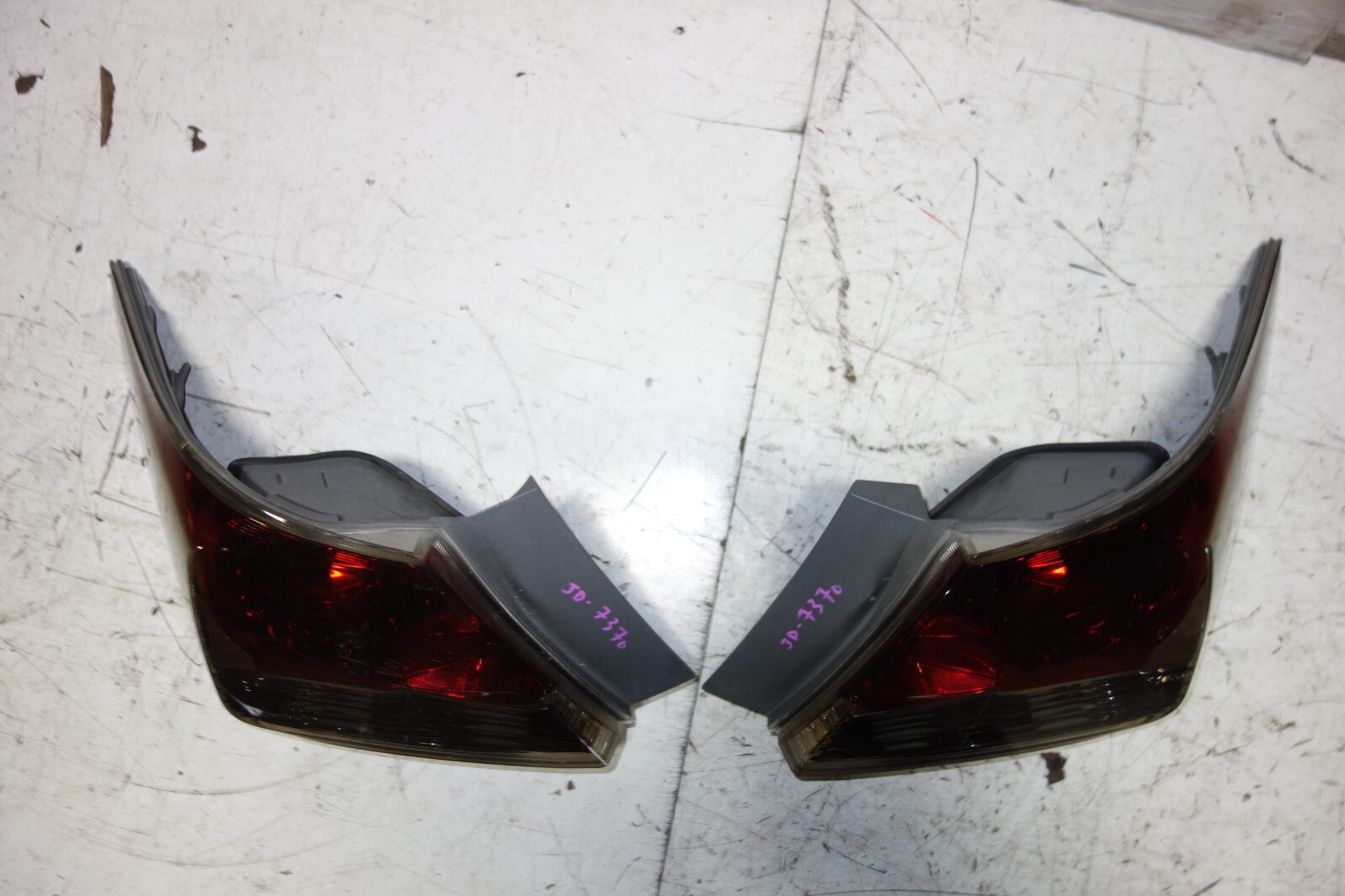 JDM 2008-2012 GENUINE HONDA ACCORD INSPIRE CP3 OEM TAIL LIGHTS TAIL LAMPS 4 DOOR