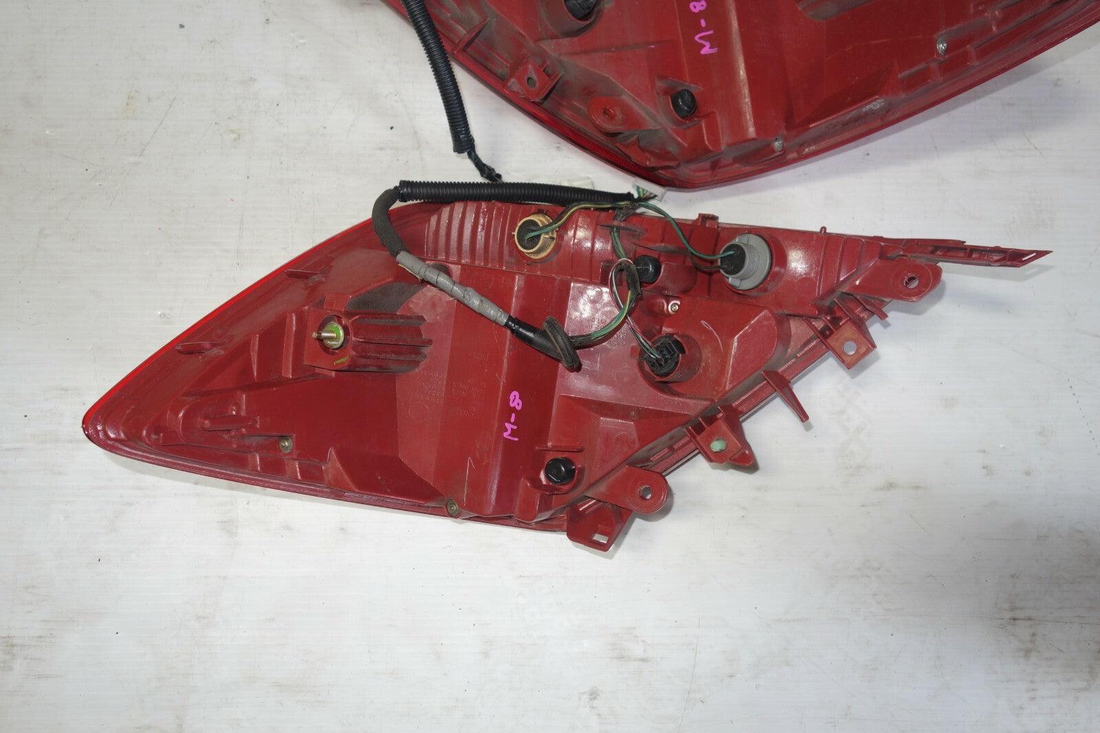 JDM 2005-2008 ACURA RL KB1 OEM GENUINE TAIL LIGHTS PAIR TAILLIGHTS LEFT & RIGHT