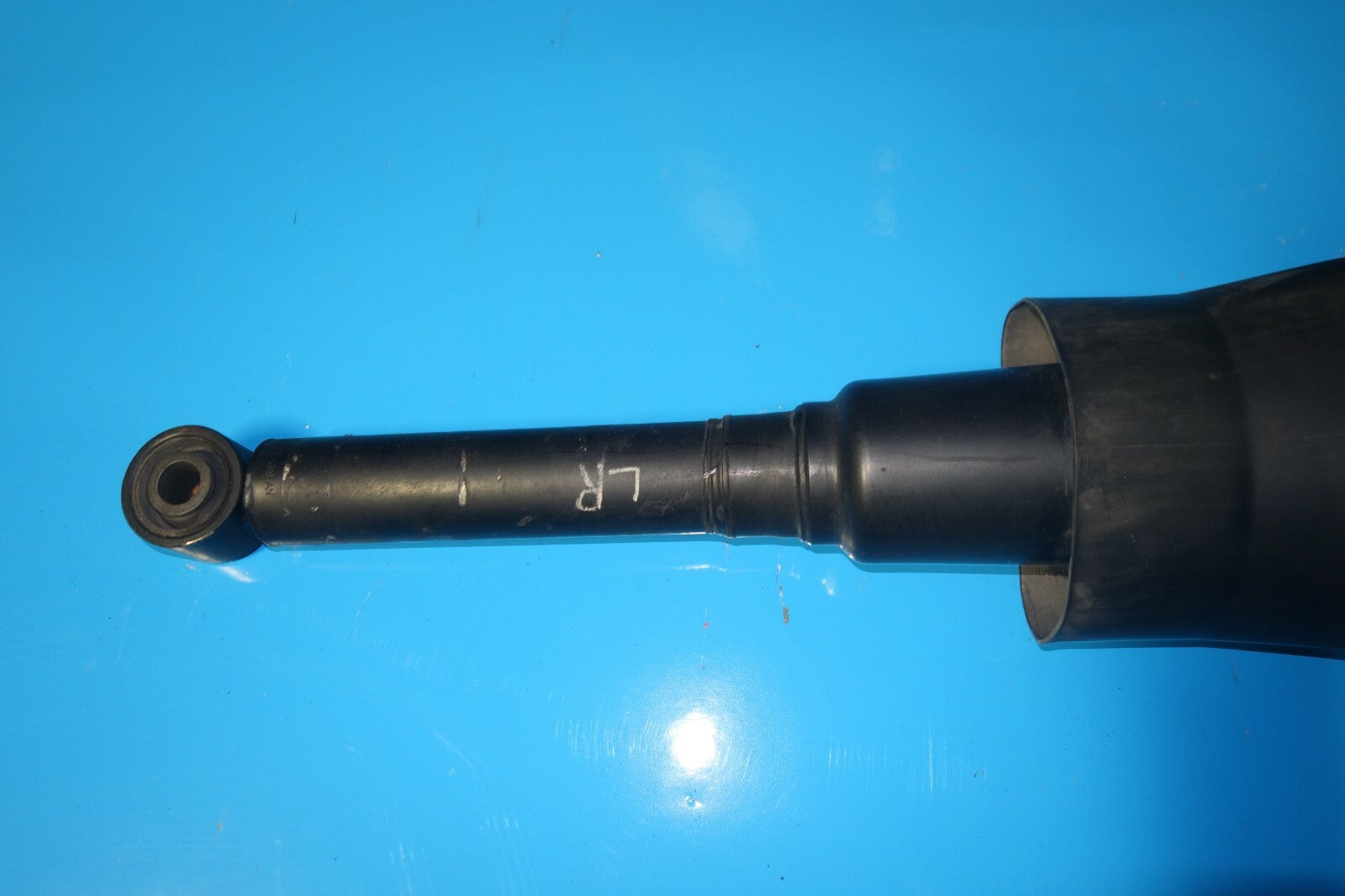 Lexus LS430 Rear Left Driver Side Air Shock Strut Absorber 2001-2006 JDM