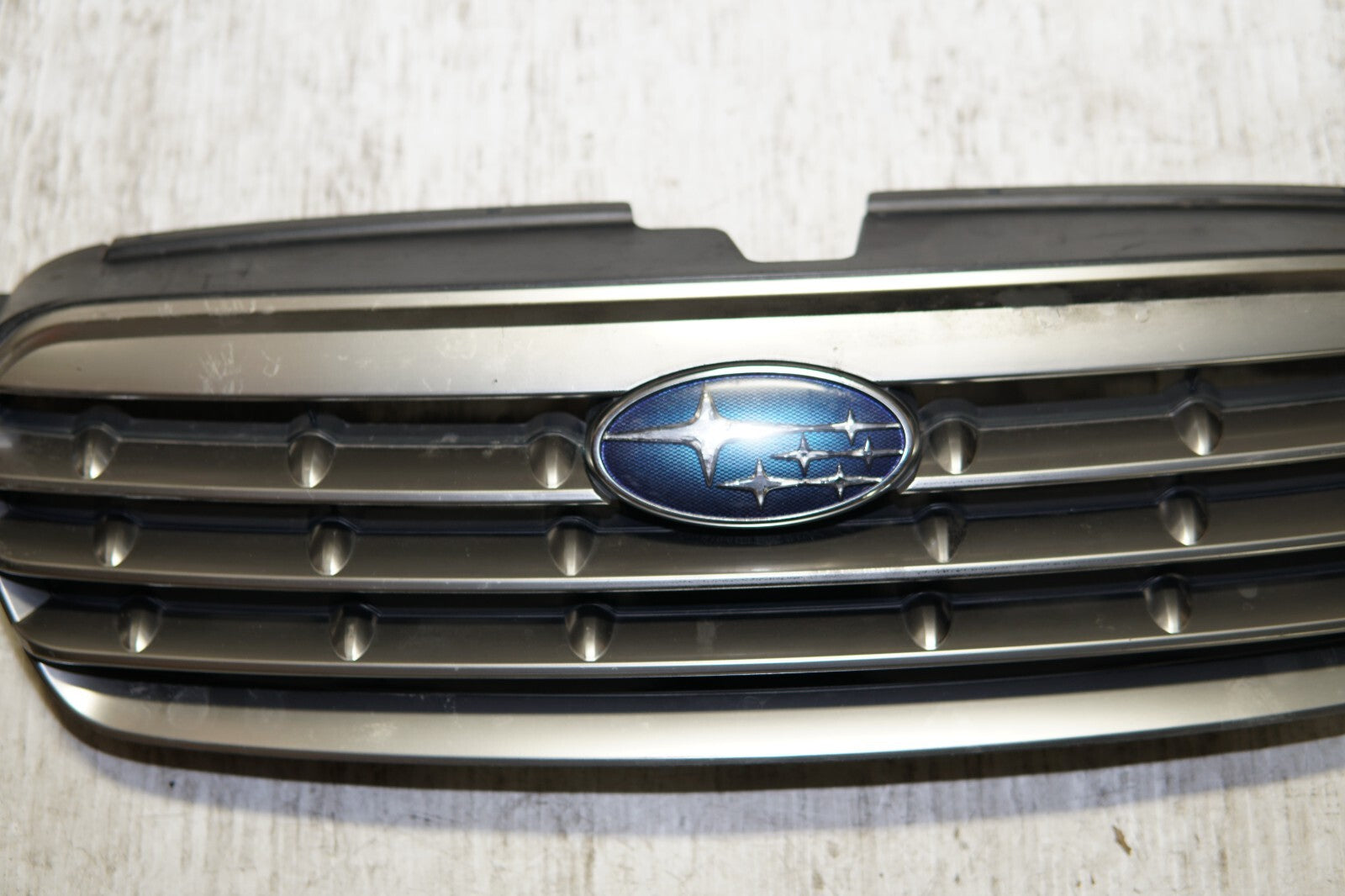JDM 2008-2009 GENUINE SUBARU LEGACY OUTBACK OEM GRILLE GRILL