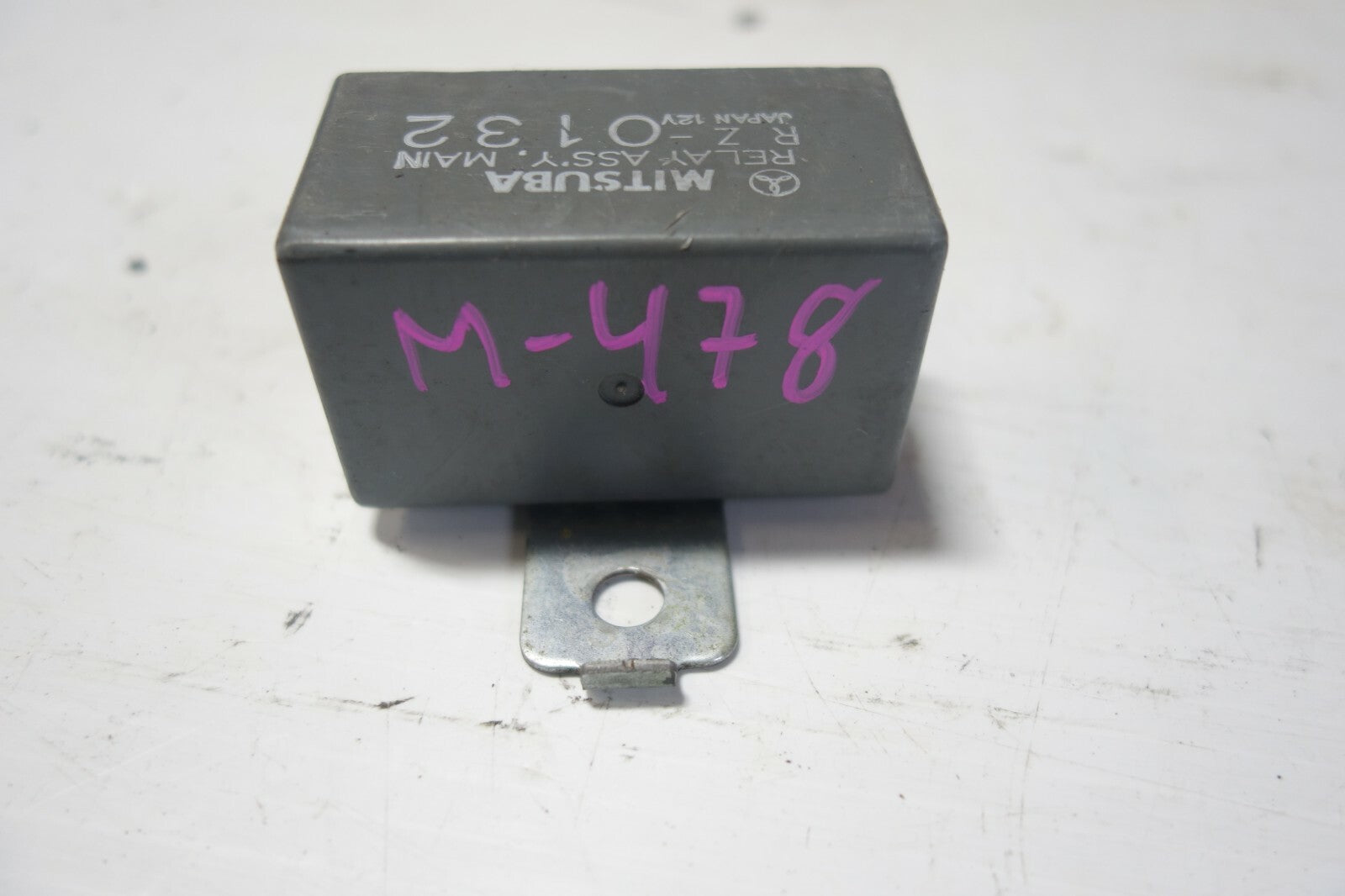 JDM  HONDA CIVIC 92-95 INTEGRA 94-01 OEM FUEL PUMP INJECTOR MAIN RELAY RZ-0132