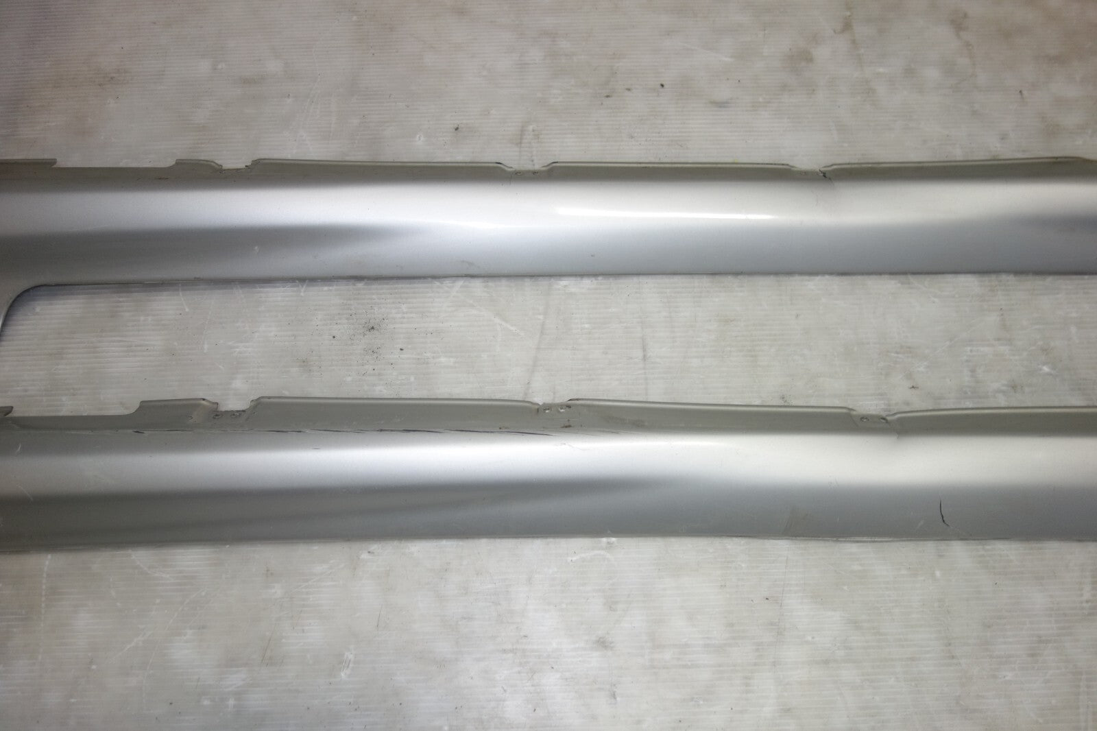 JDM Subaru Legacy B4 Optional Side Skirts Panels Be5 5dr 4dr Silver 2000-2004