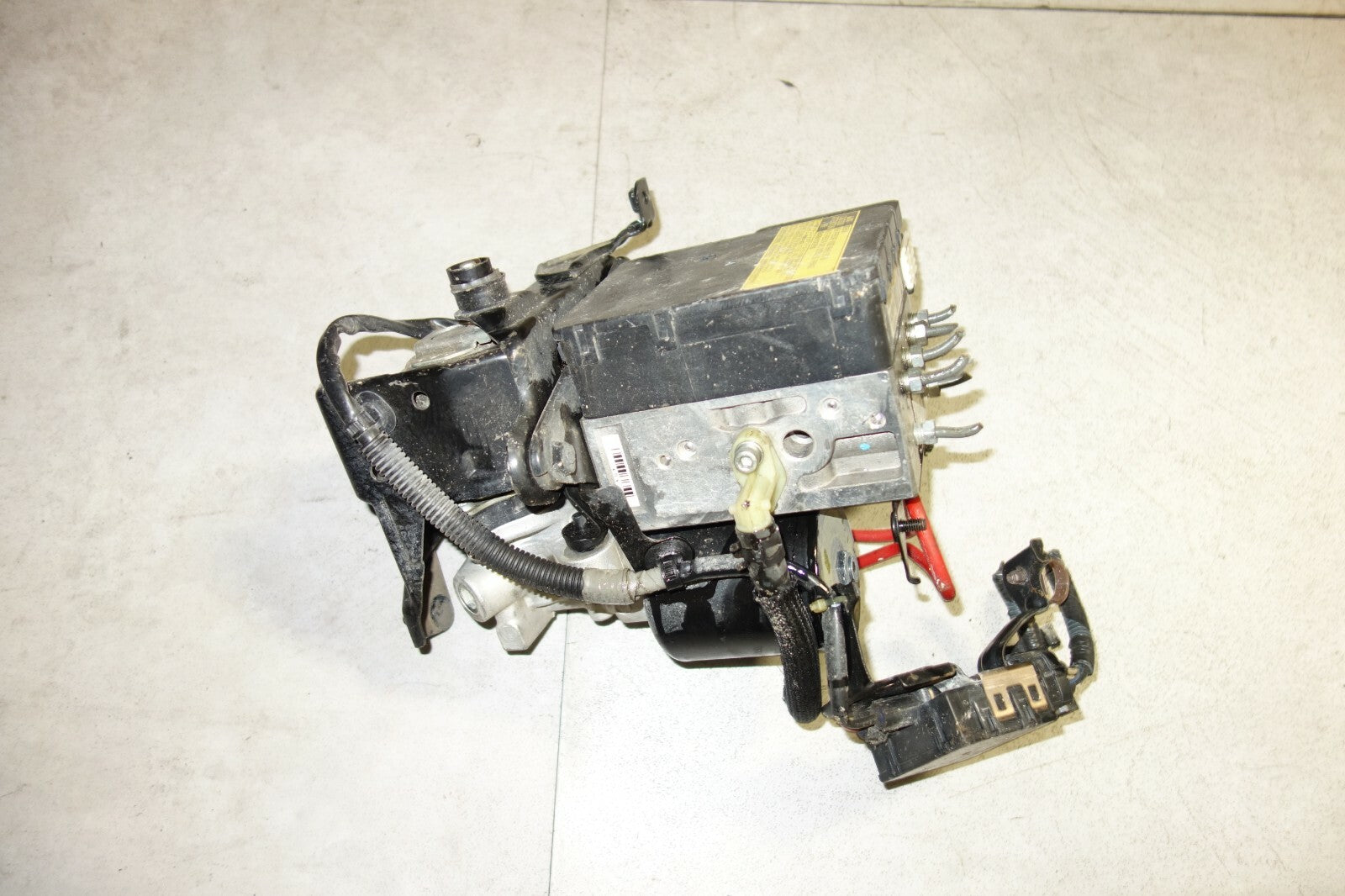 2007-2011 LEXUS LS460 LS600H HYBRID ABS PUMP ACTUATOR BOOSTER MOTOR ASSEMBLY