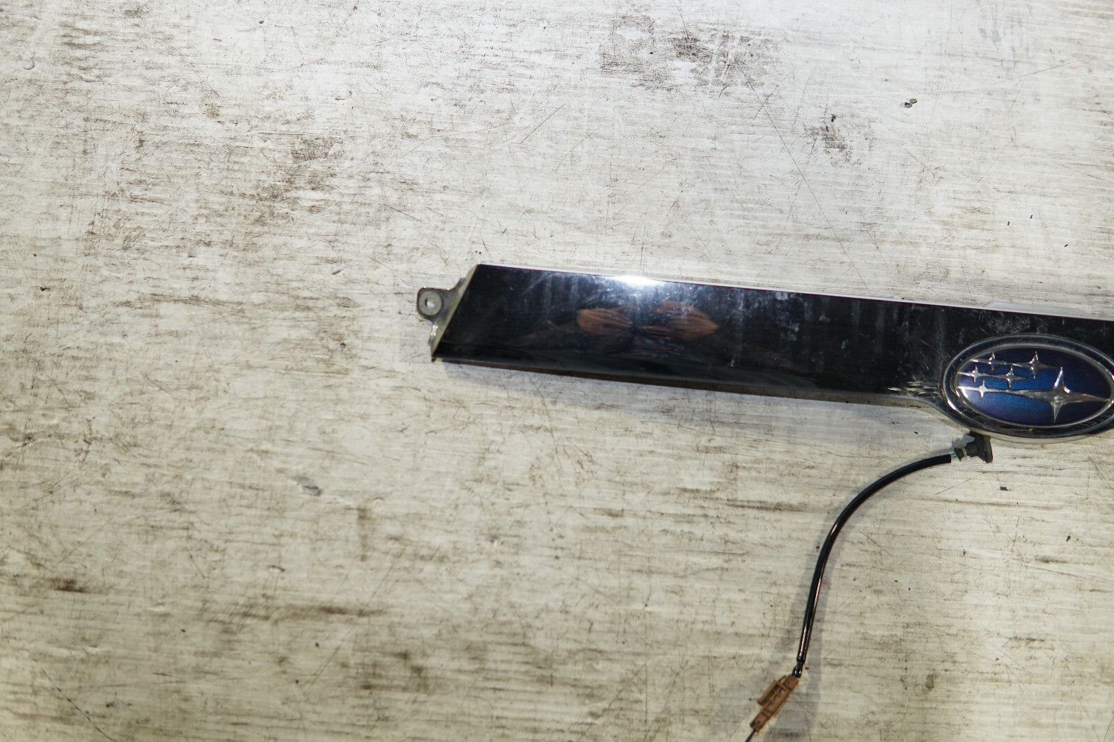 JDM Subaru Impreza WRX OEM Rear Center Garnish Middle Spoiler 2008-2014