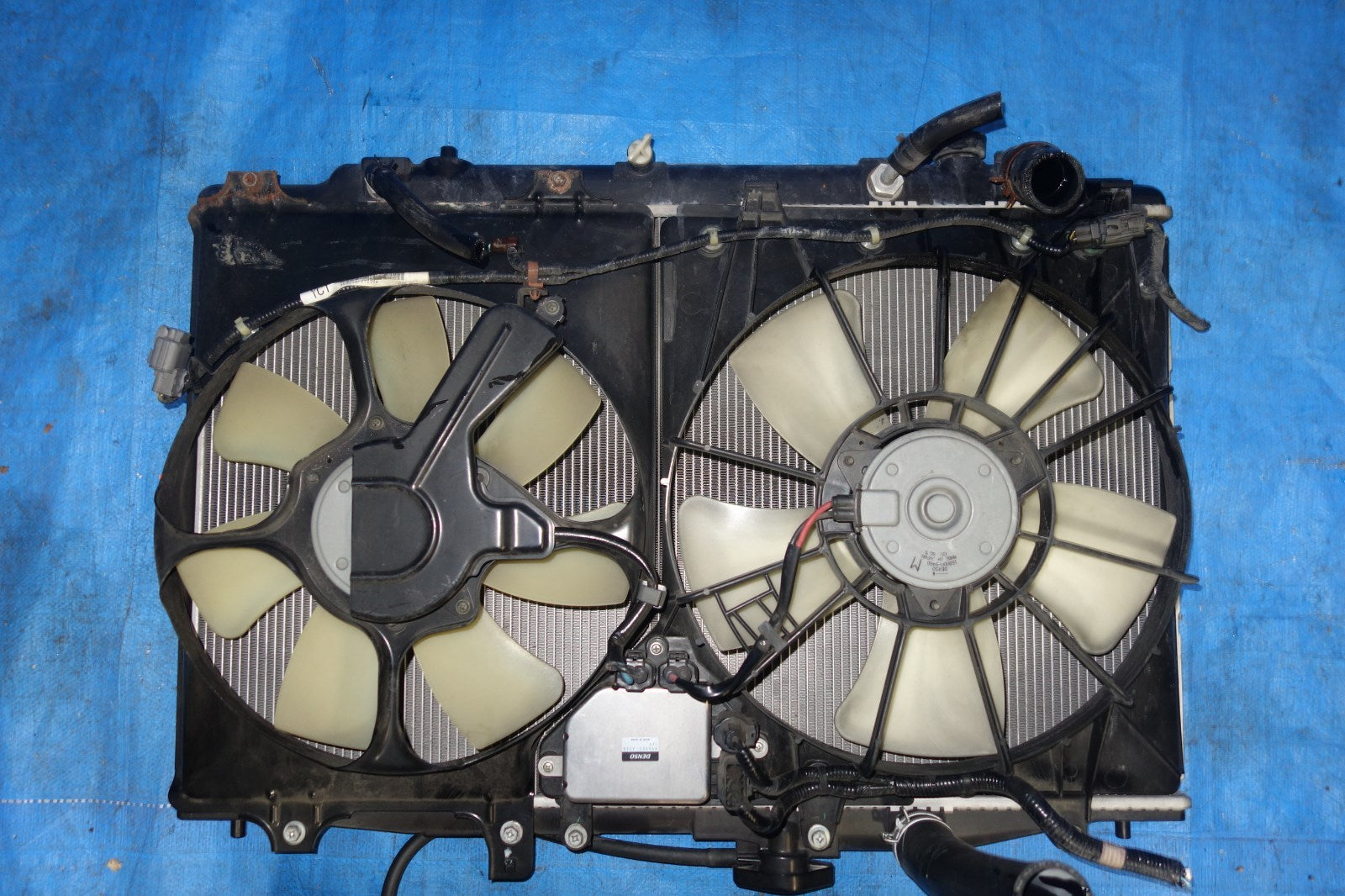 JDM Acura RL Radiator + Fans 2005-2008 OEM Used KB1