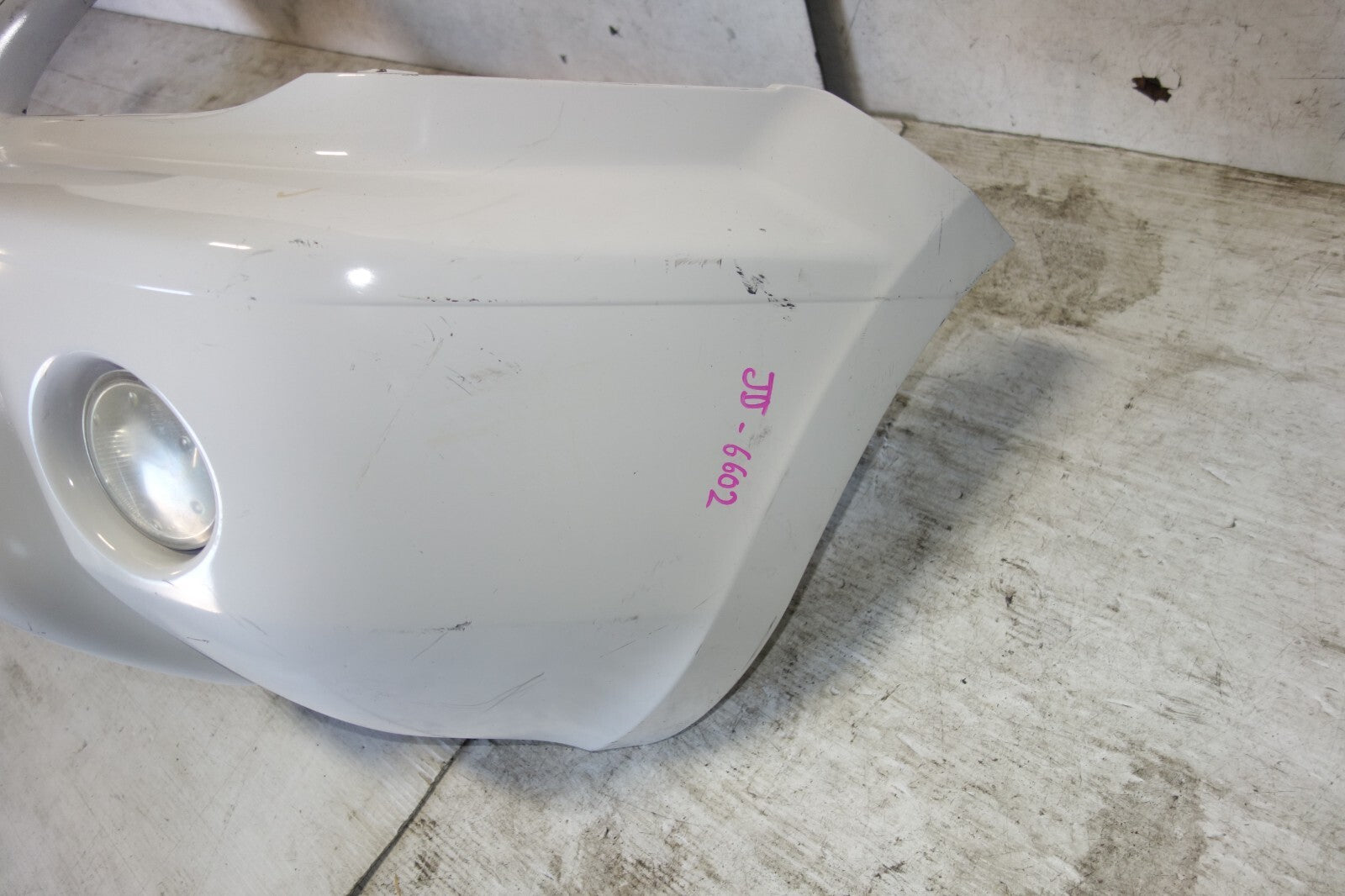 JDM Nissan X-Trail GT OEM Front Bumper Cover Fog Lights 2000-2006 PNT30