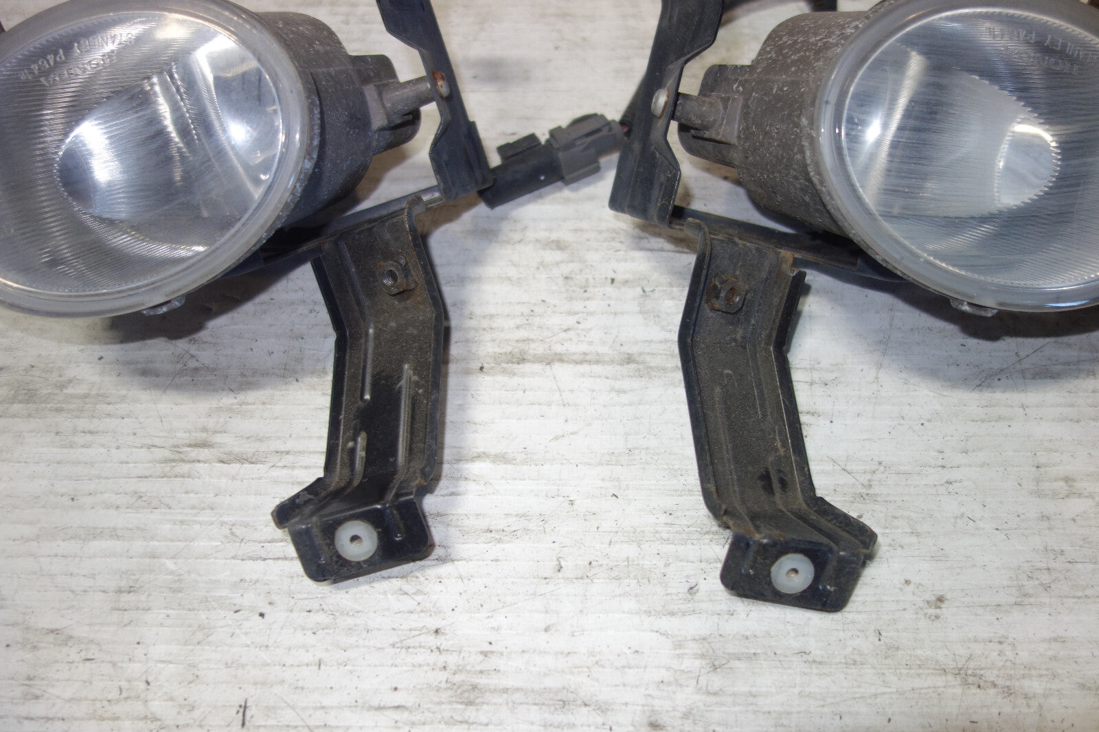 JDM Acura RL Fog Lights Driving Lamps 2005-2008 All Models OEM Stanley