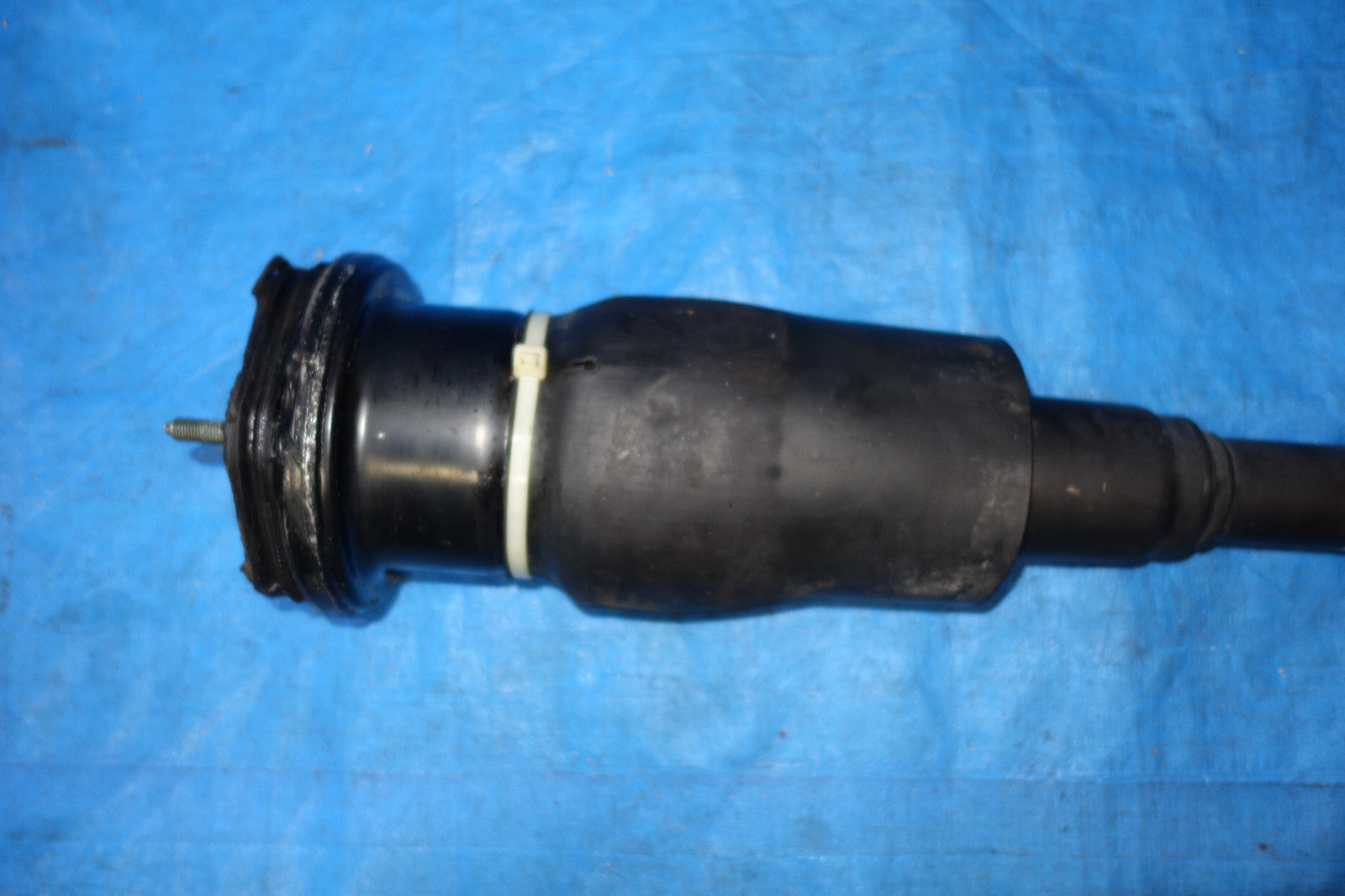 Lexus LS430 Rear Right Passenger Side Air Shock Strut Absorber 2001-2003 JDM
