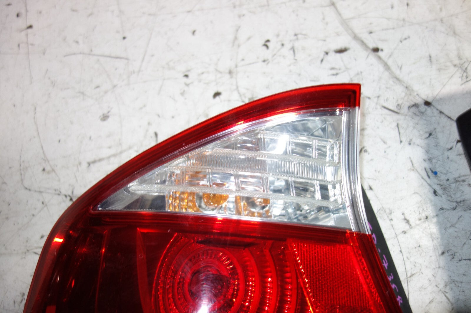 JDM SUBARU LEGACY BL5 OEM USED TAIL LIGHTS  LAMPS 4 DOOR SEDAN 2005-2009