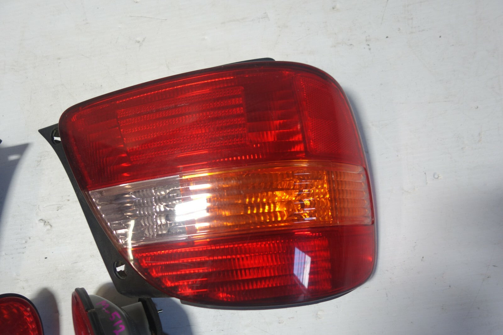 JDM 1998-2005 TOYOTA ARISTO LEXUS GS300  GS400 GS430 TAIL LIGHTS LAMP JZS161