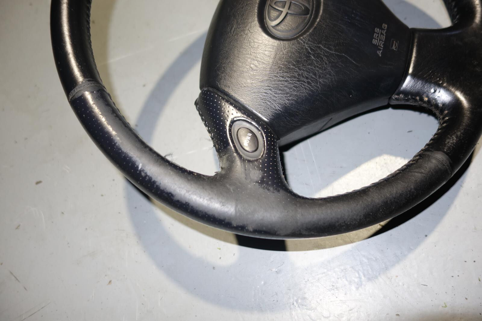 JDM Toyota Aristo Lexus GS300 JZS161 OEM Steering Wheel 1998-2005 2JZGTE Turbo