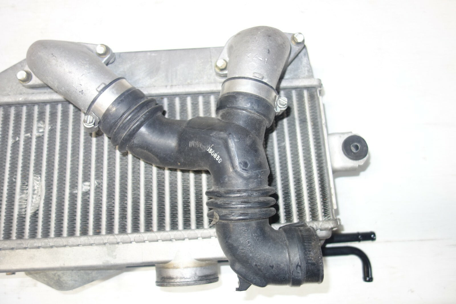 JDM 2002-2005 SUBARU IMPREZA WRX OEM EJ20 TURBO INTERCOOLER TOP MOUNT 2002-2005
