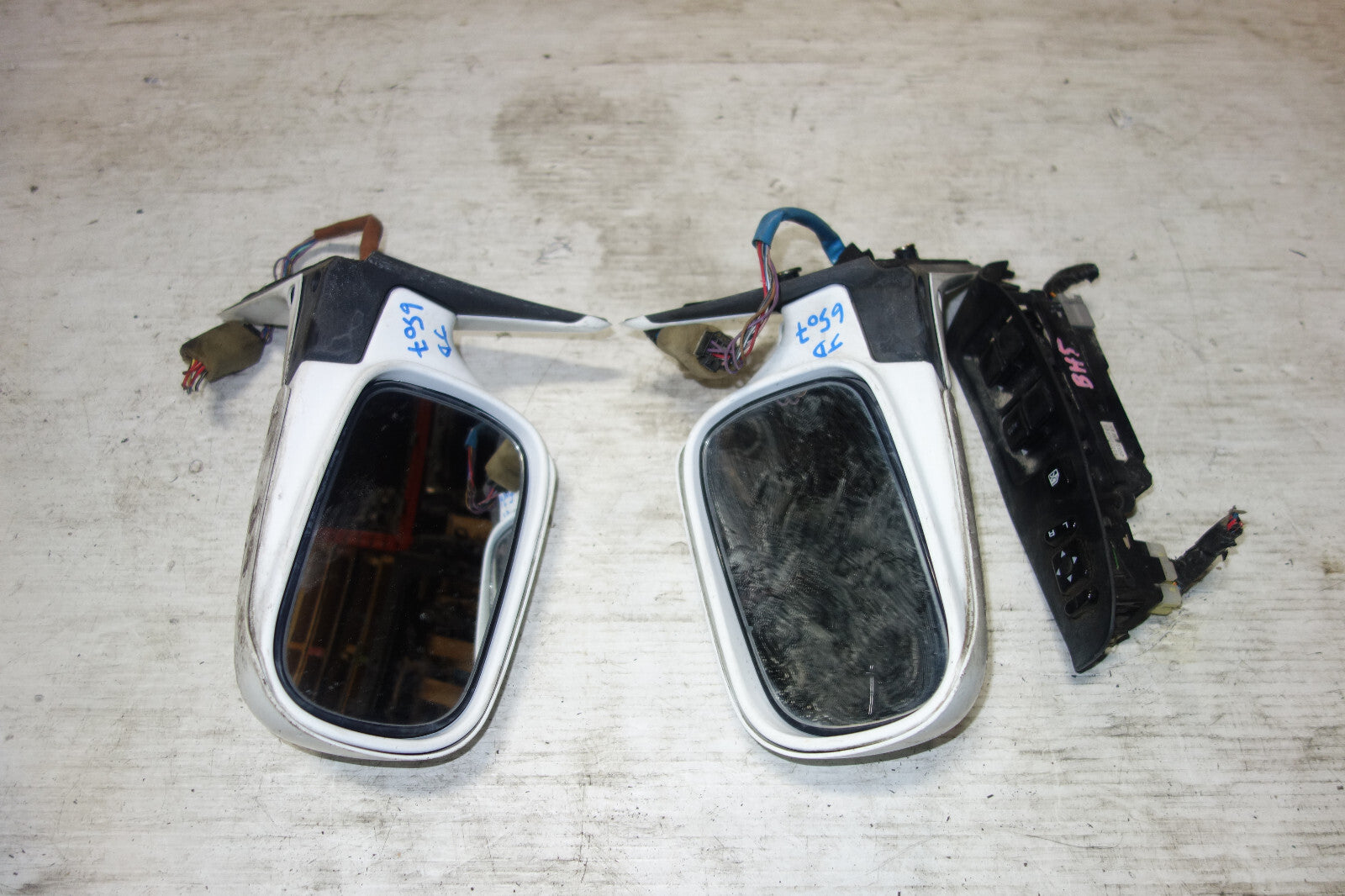 JDM Subaru Legacy Mirrors Power Folding Switch BH5/BE5 Left Right 2000-2004