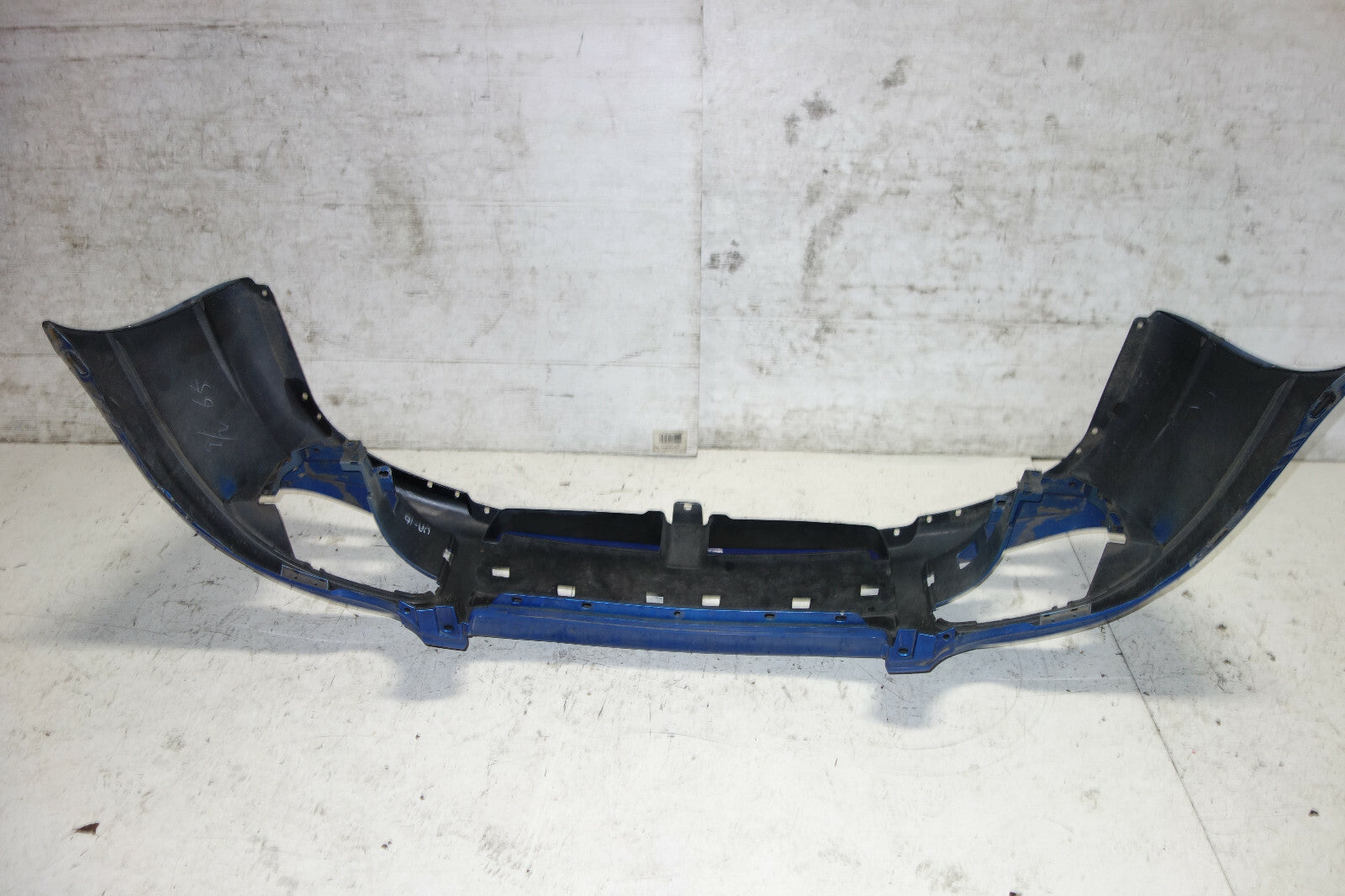 JDM Subaru Impreza WRX Outback Sport Wagon Front Bumper Fog Hole 2004-2005 V8 GG