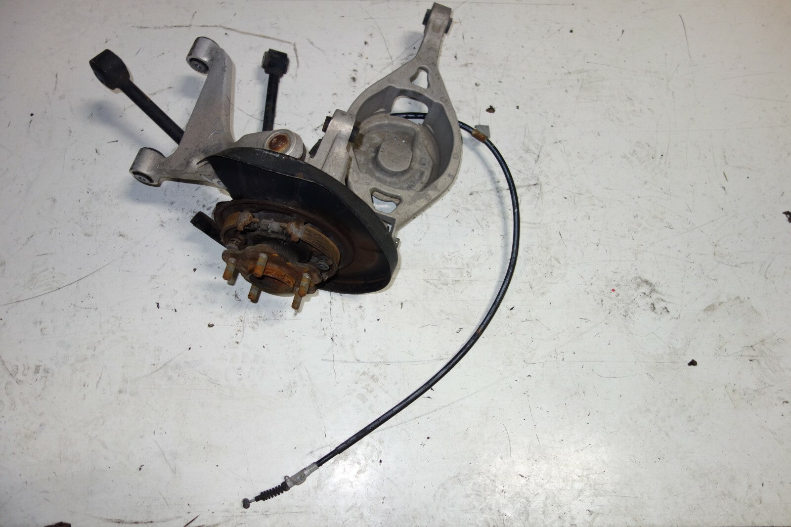JDM Infiniti G35 Rear Right Spindle Wheel Hub Control Arms 2003-2007 Coupe