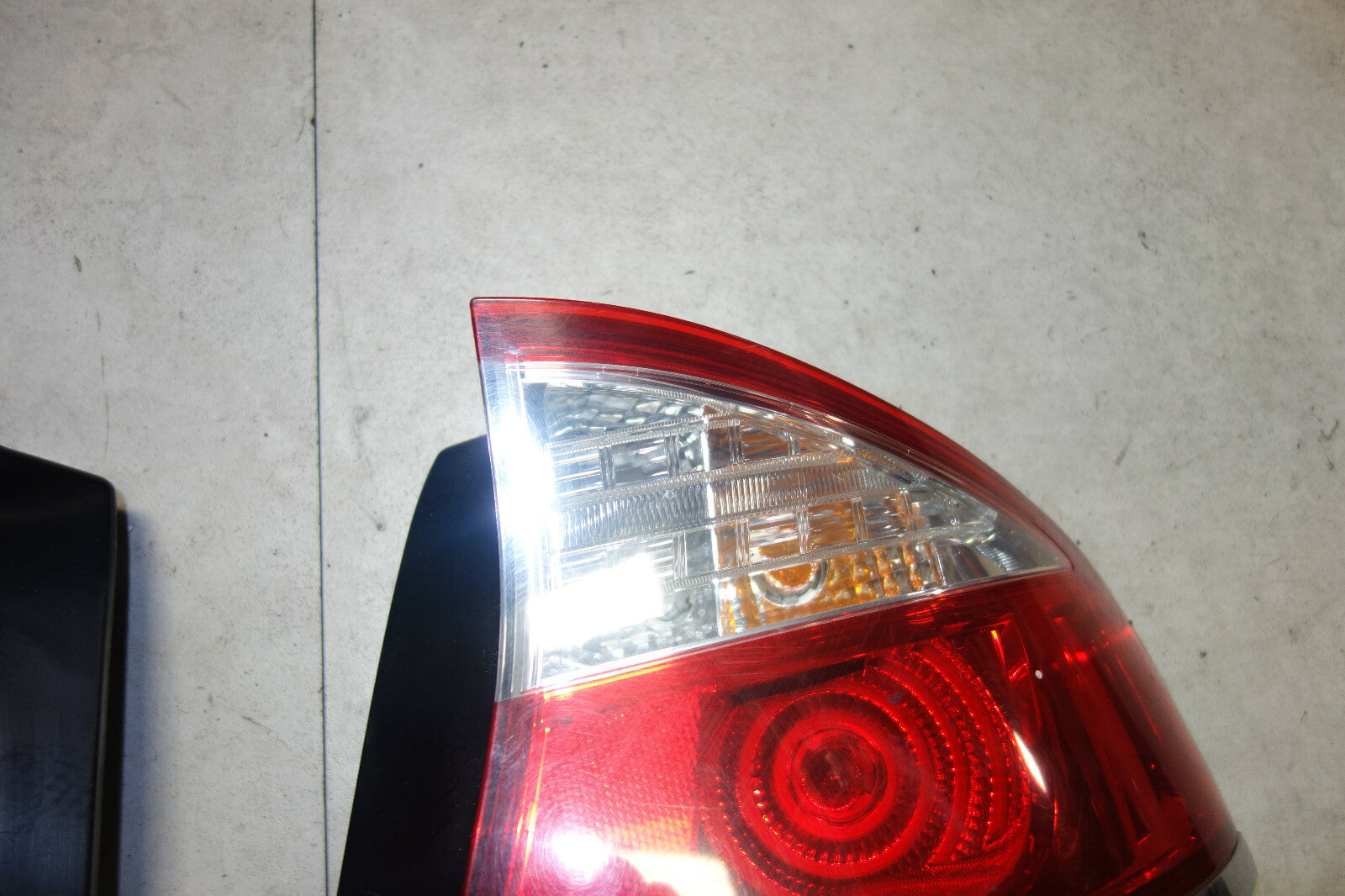 JDM Subaru Legacy BL5 BL Sedan Tail Lights Lamps Late Model 2008-2009