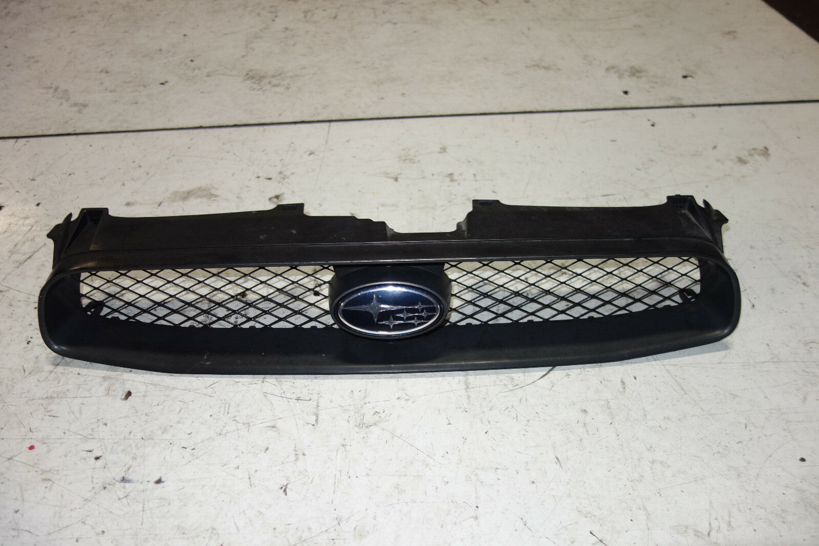 JDM Subaru Impreza WRX STi Outback Sport TS RS Front Grille 2004-2005 Grill V8