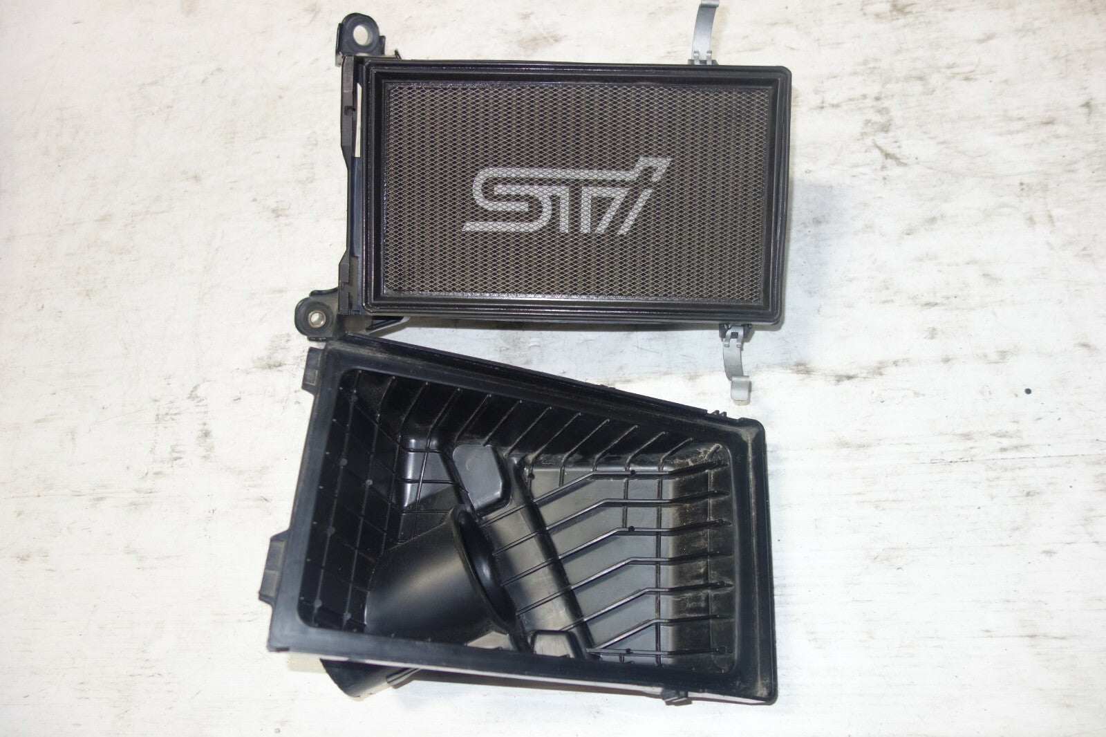 JDM 2002-2007 SUBARU IMPREZA WRX TURBO MASS AIR FLOW SENSOR STI AIR FILTER GDB