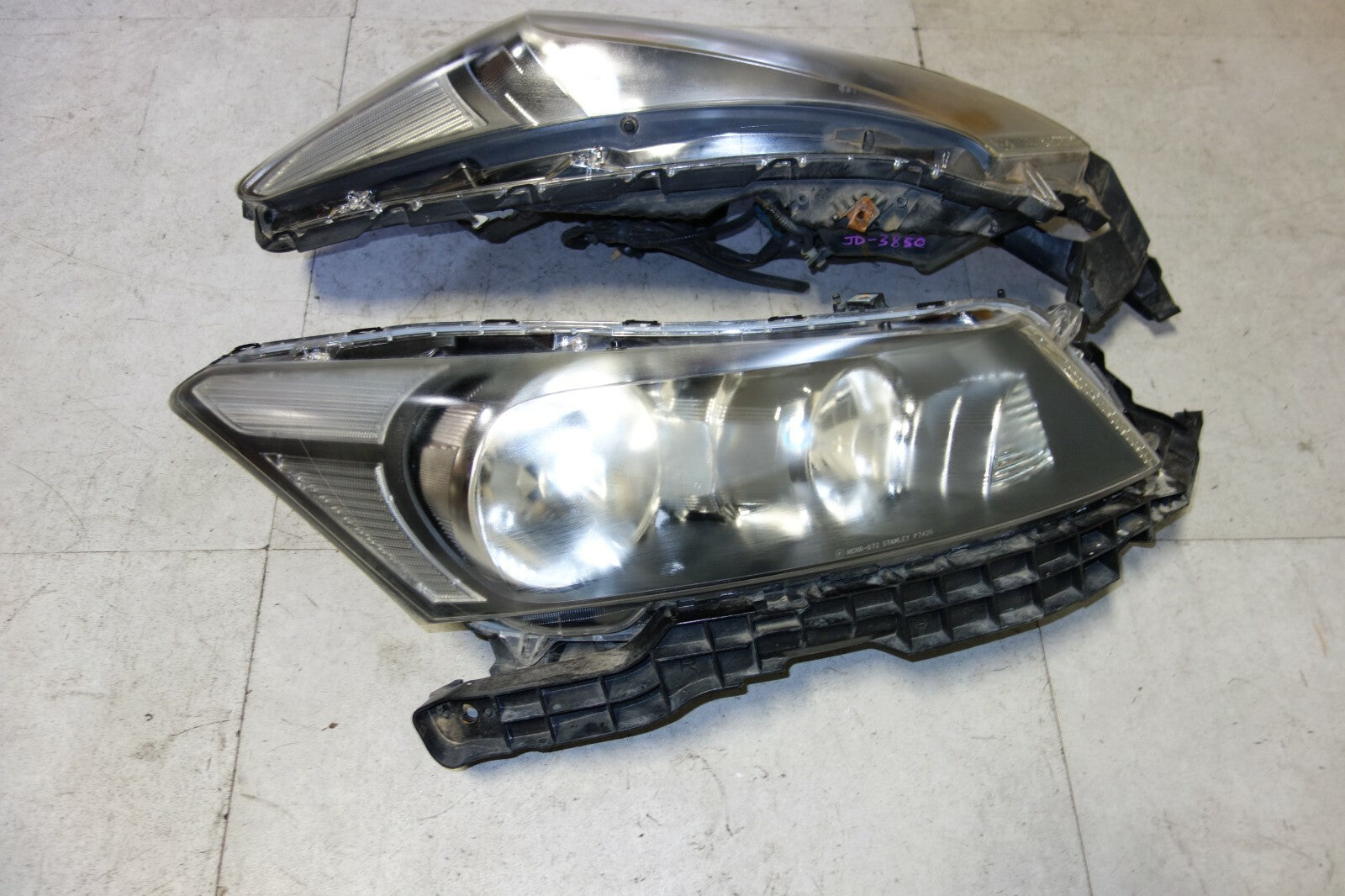 JDM 2008-2012 HONDA ACCORD INSPIRE OEM HID HEAD LIGHTS HEAD LAMPS JAPAN