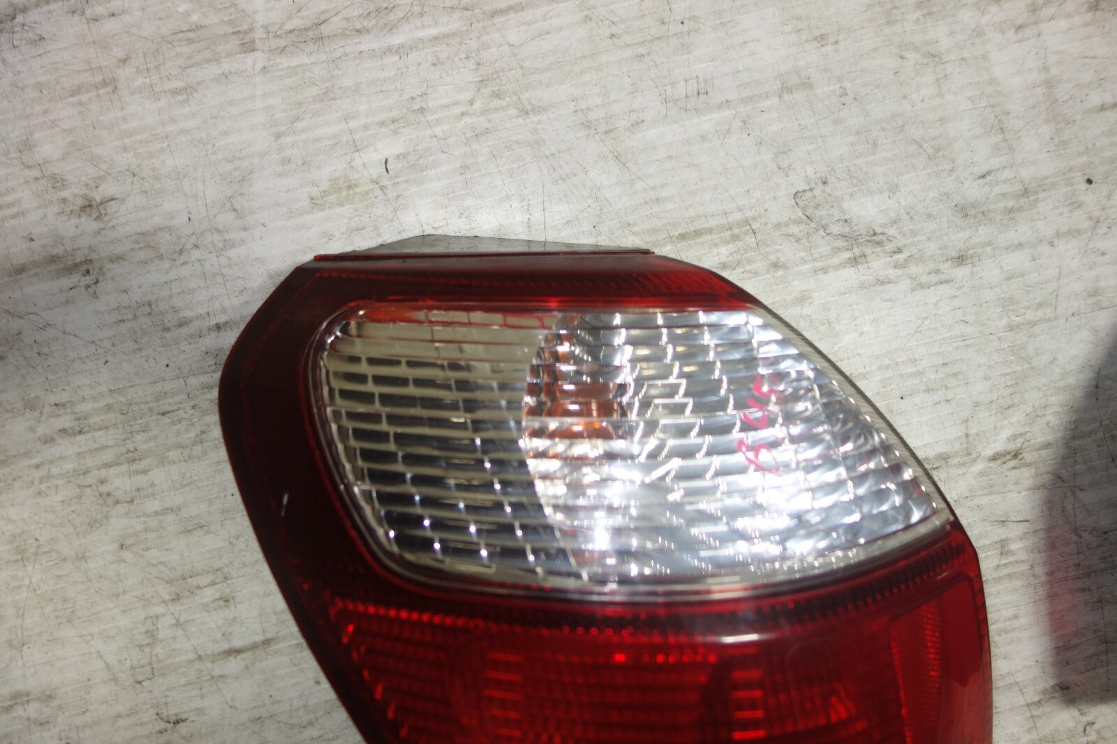 JDM Subaru Legacy Wagon Taillights BH5 Left & Right 2000 2001 2002 2003 2004
