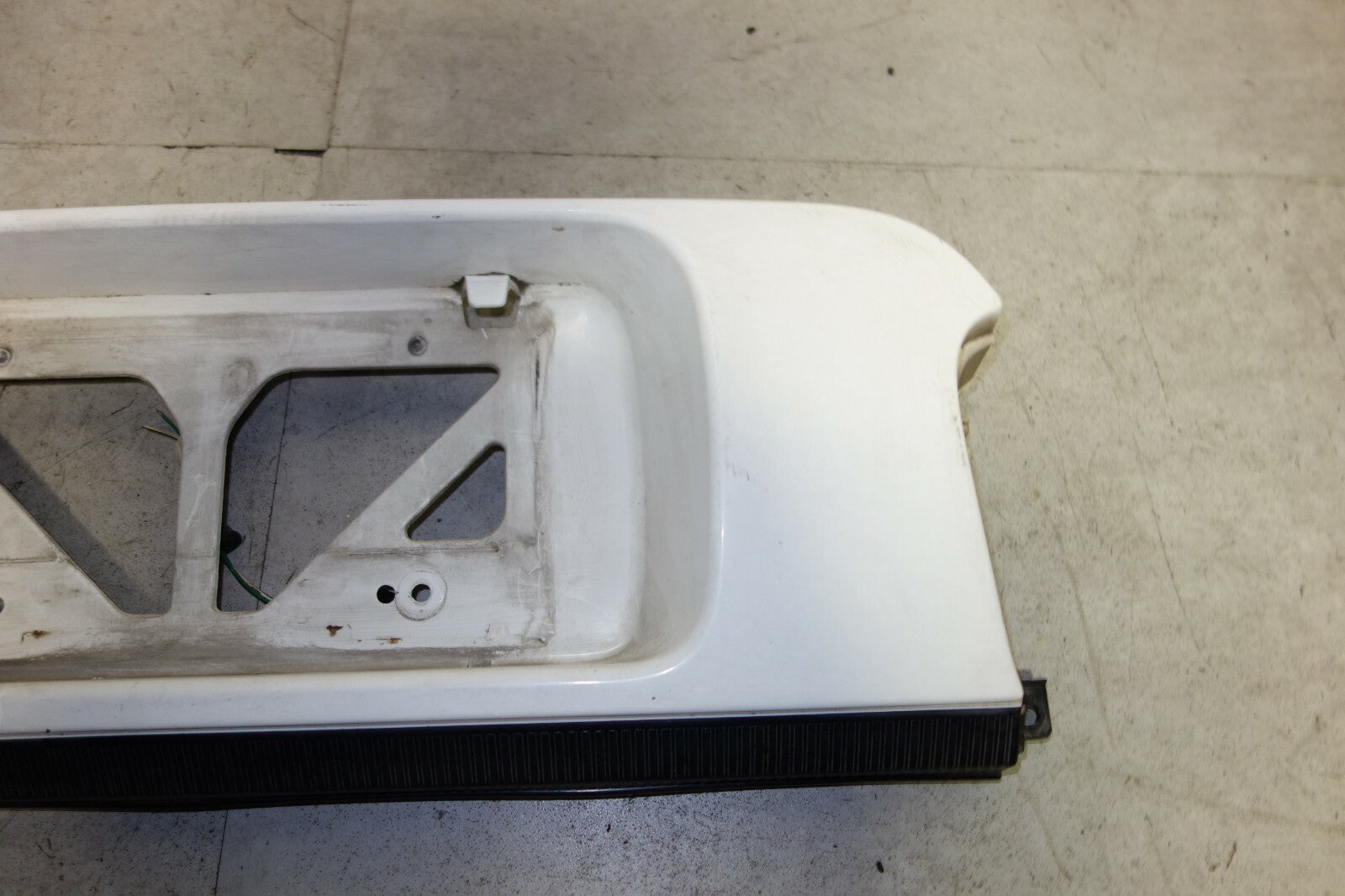 JDM Toyota Celica ST202 ST205 Rear Center Garnish 1994-1999 License Plate Trim