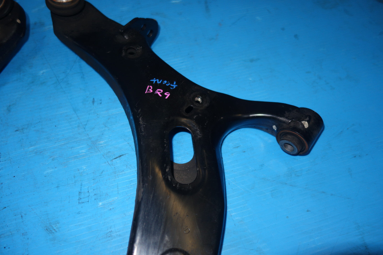 JDM Subaru Legacy Outback Front Lower Control Arms 2010-2014 BR9 Used