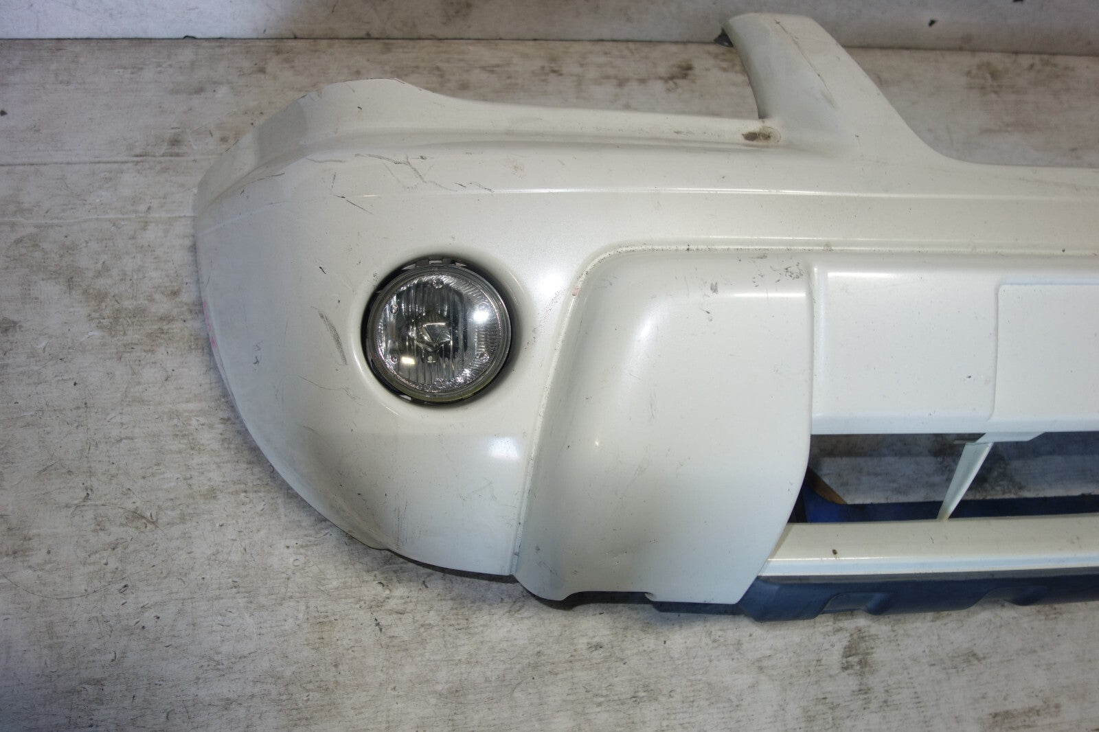 JDM Nissan X-Trail GT OEM Front Bumper Cover Fog Lights PNT30 2000-2006 #6618