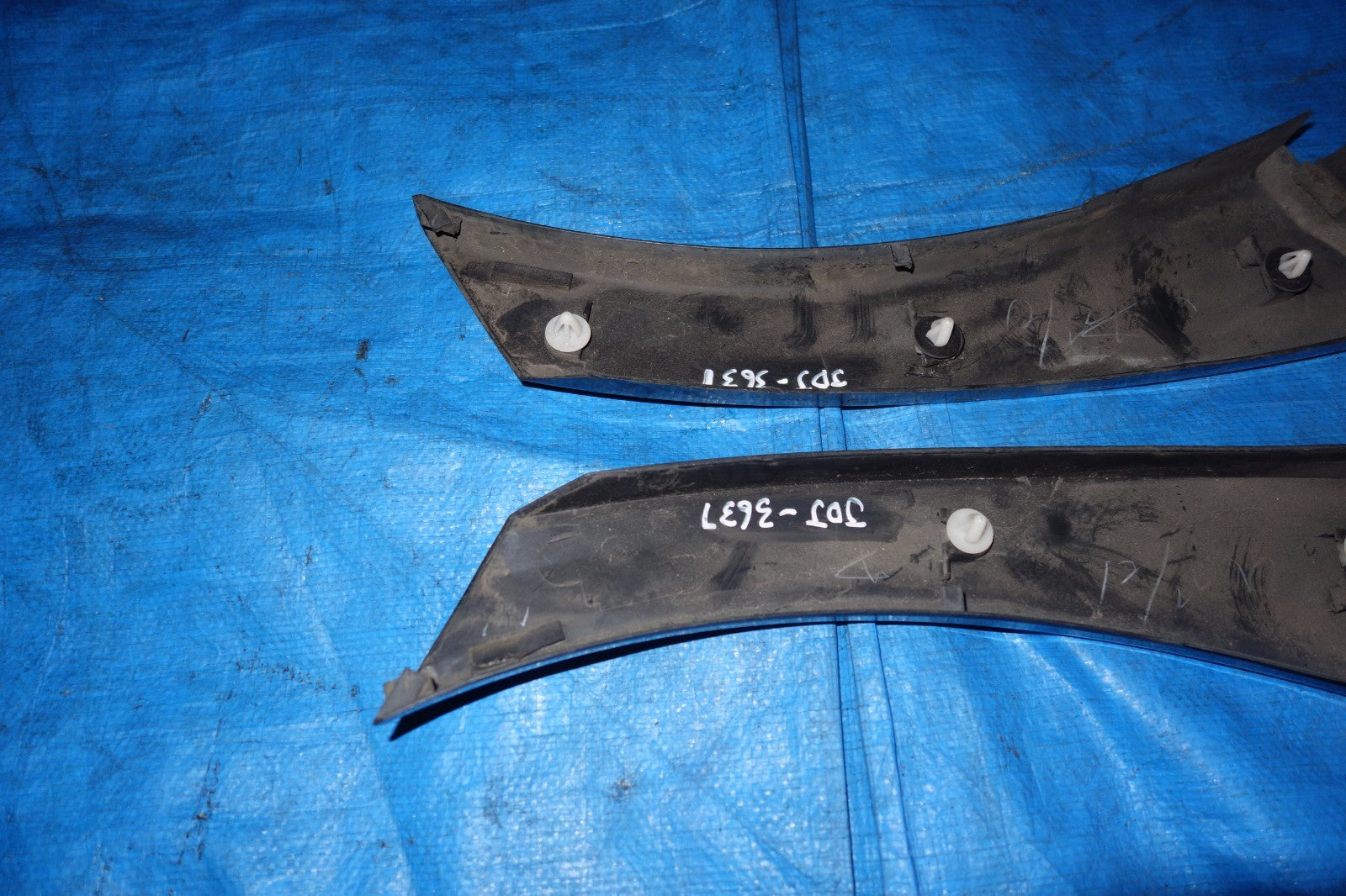 JDM Subaru Legacy OEM Quarter Panel Trim Moulding Molding Pair Blue 2005-2009