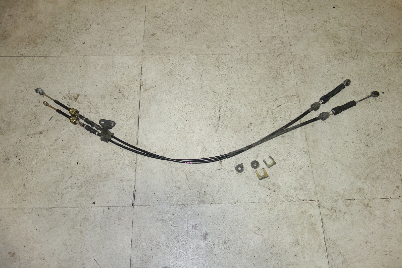 JDM Toyota Celica GT 5speed 6speed Manual Transmission Shifter Cables 2000-2005