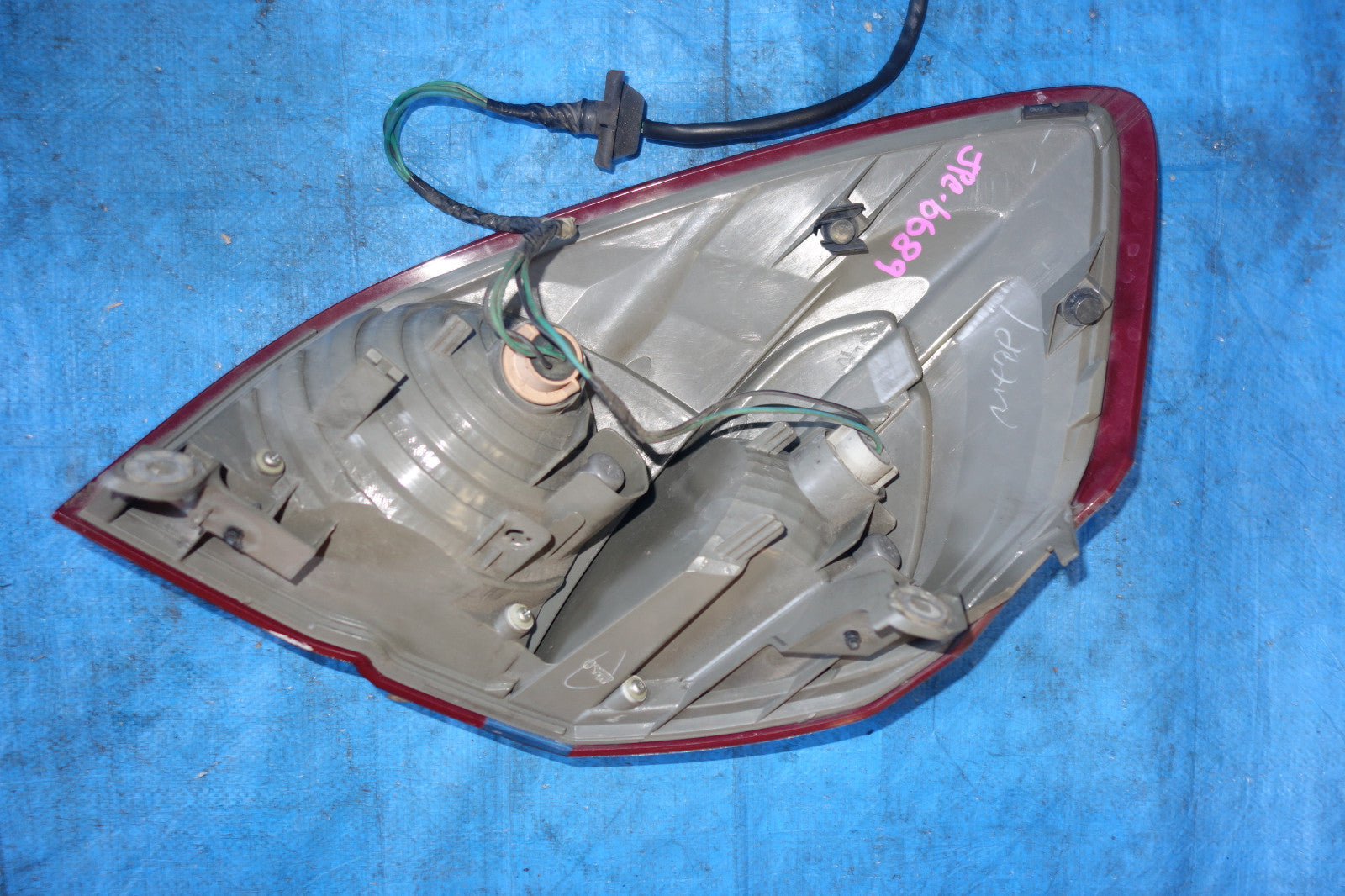 JDM Subaru Legacy Outback Kouki Red & Clear Right Side Tail Light Lamp 2005-2009