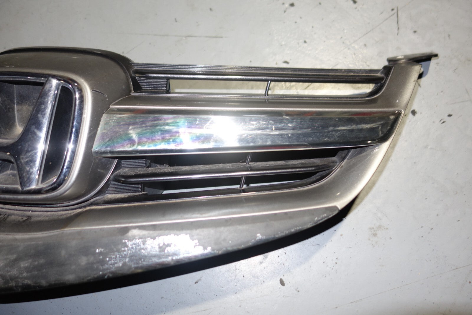 JDM 2005-2008 ACURA RL KB1 OEM FRONT GRILLE HONDA LEGEND KB1 GRILL