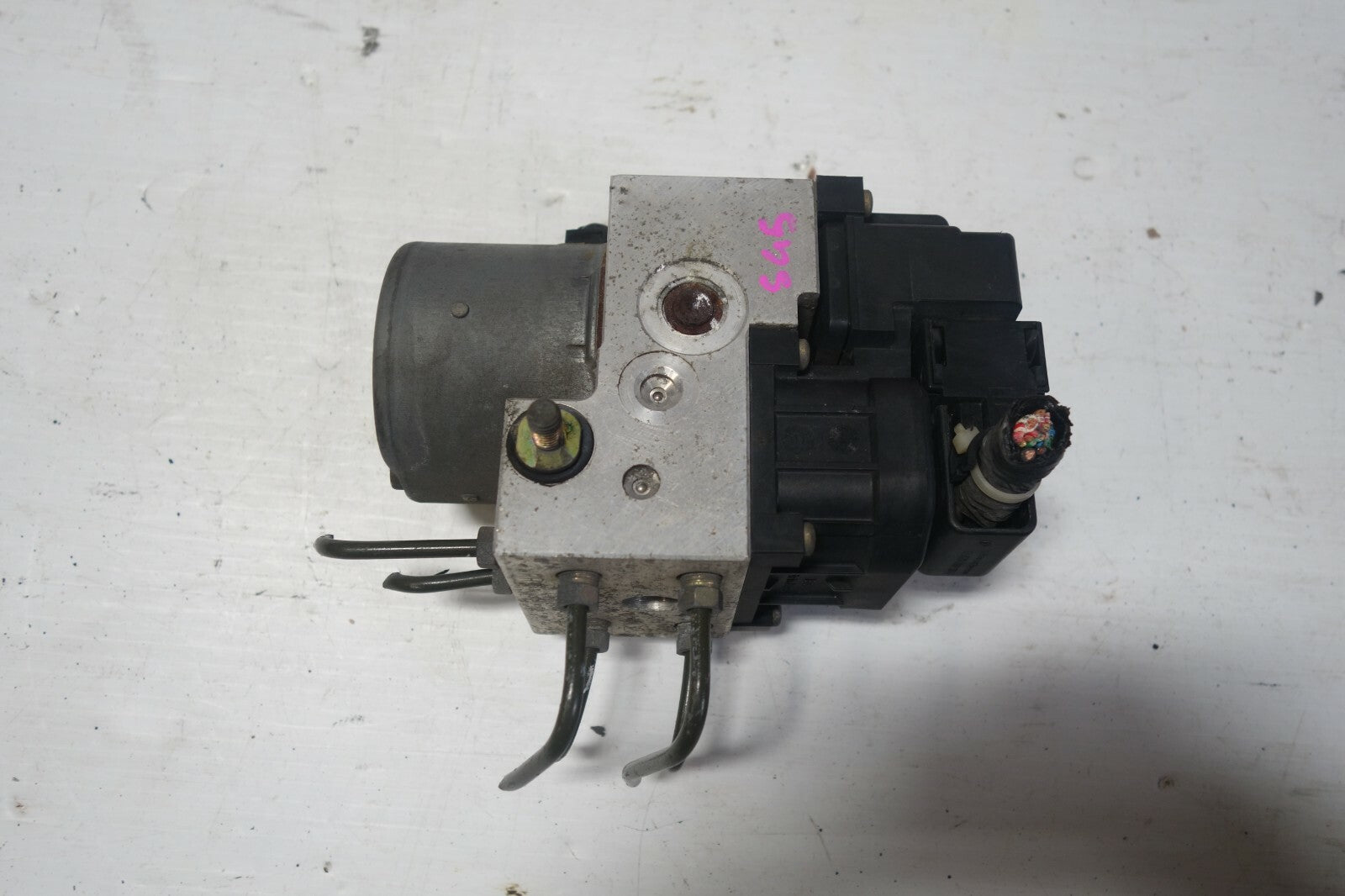 JDM 2003-2005 SUBARU FORESTER SG5 STI RHD ABS ANTI LOCK BRAKE PUMP CONTROLLER