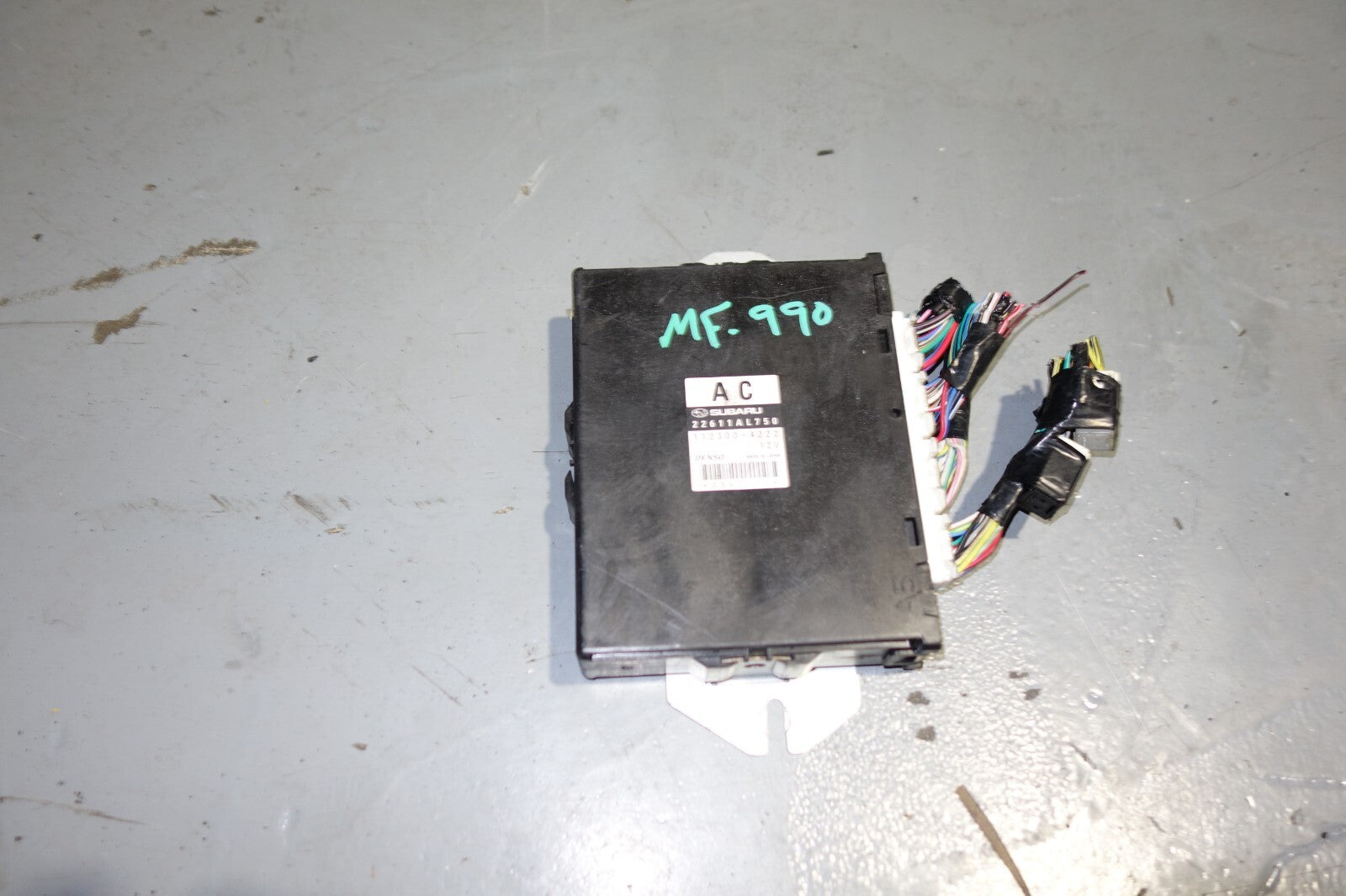 JDM SUBARU LEGACY TURBO 6SPEED ECU COMPUTER EJ20 22611AL750