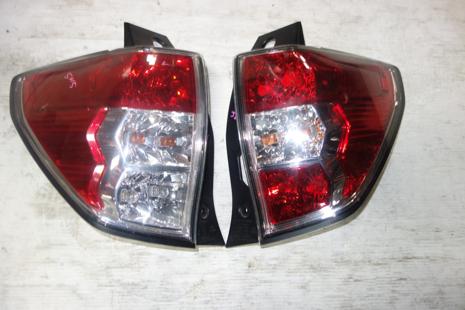 JDM SUBARU FORESTER OEM USED TAIL LIGHTS TAIL LAMPS SH9 SH5 FORESTER 2019-2013