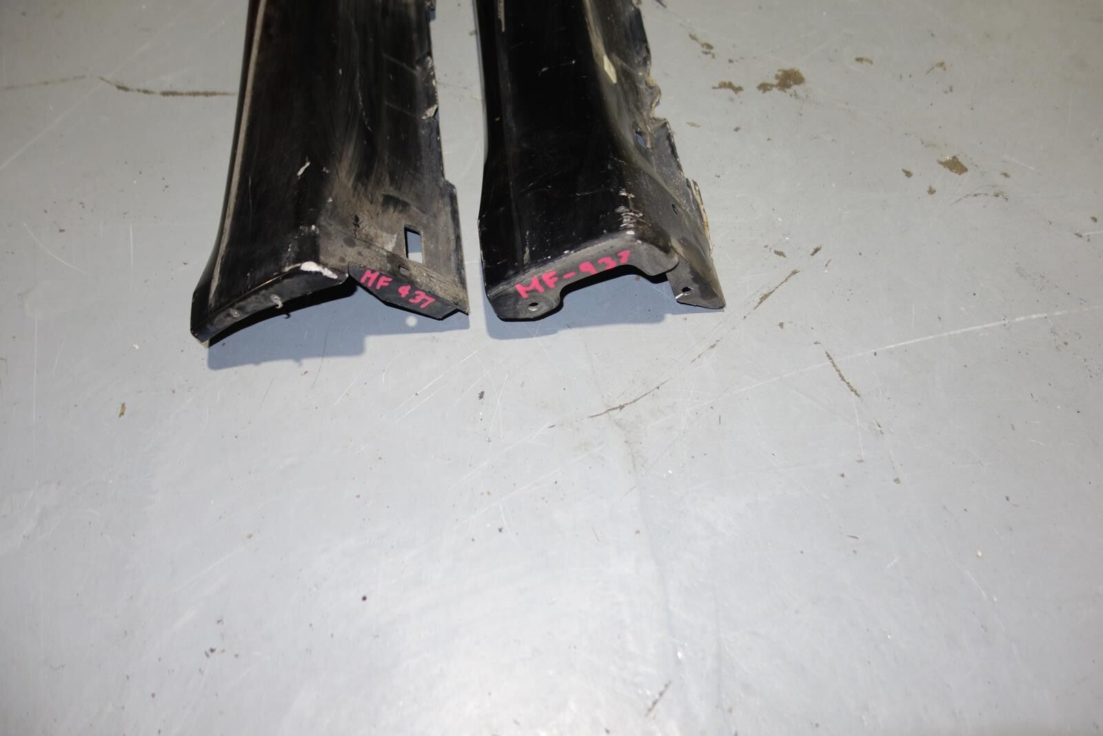 JDM 2005-2009 GENUINE SUBARU LEGACY SPEC B OEM SIDE SKIRTS LEGACY SEDAN BL5