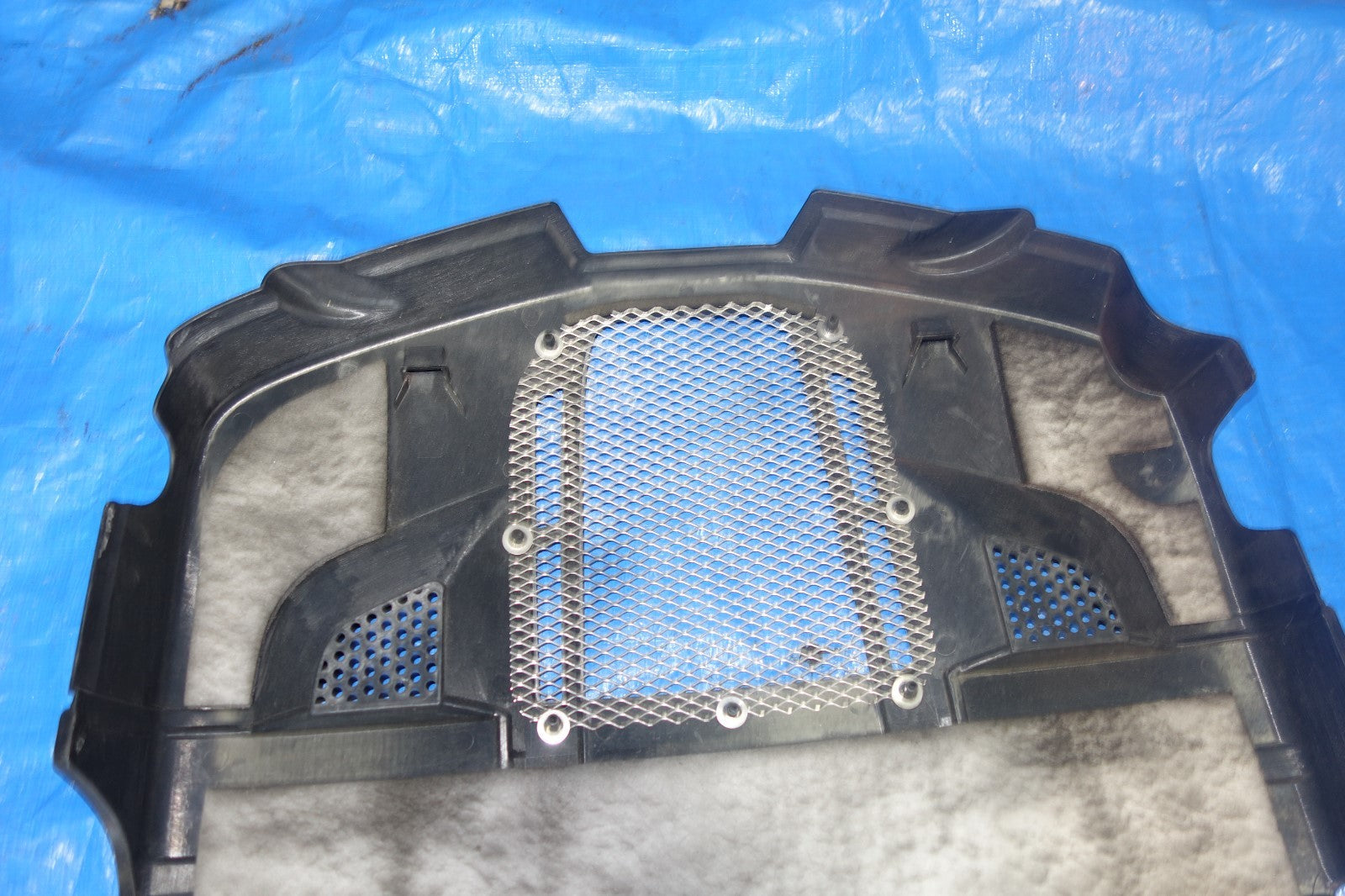 JDM Subaru Tribeca / Outback OEM V6 EZ30 Plastic Engine Cover Lid 2003-2009