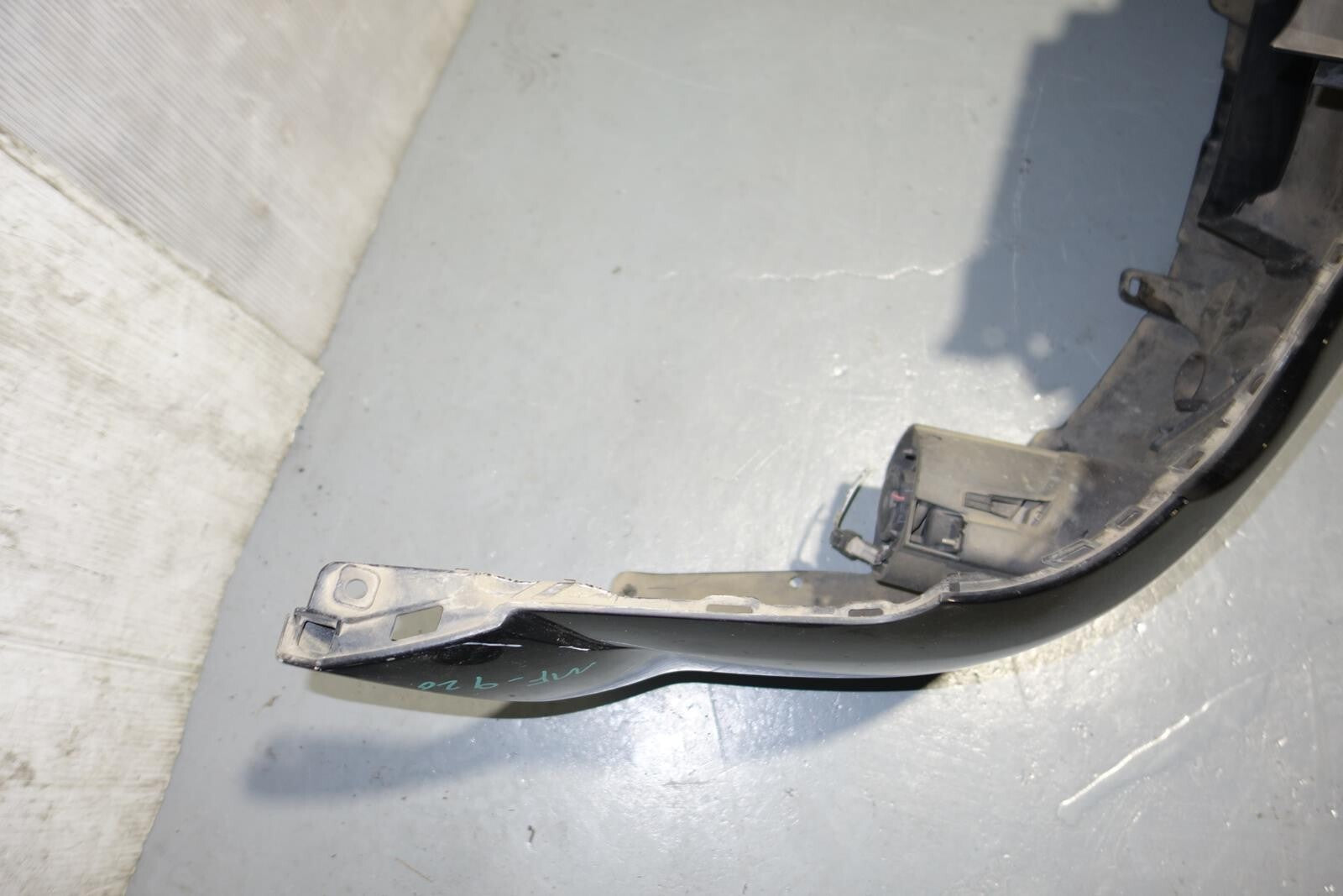JDM 2008-2009 SUBARU LEGACY FRONT BUMPER WITH FOG LIGHTS REBAR GRILLE BP9