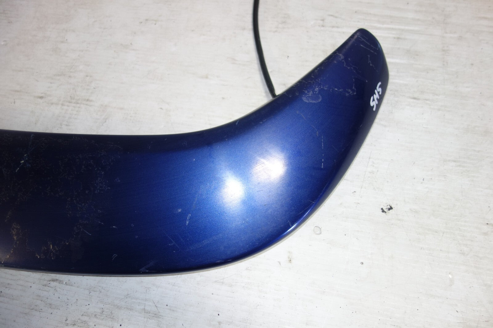 JDM 2000-2004 SUBARU LEGACY WAGON OEM USED REAR SPOILER WING WAGON BH5 2000-2004
