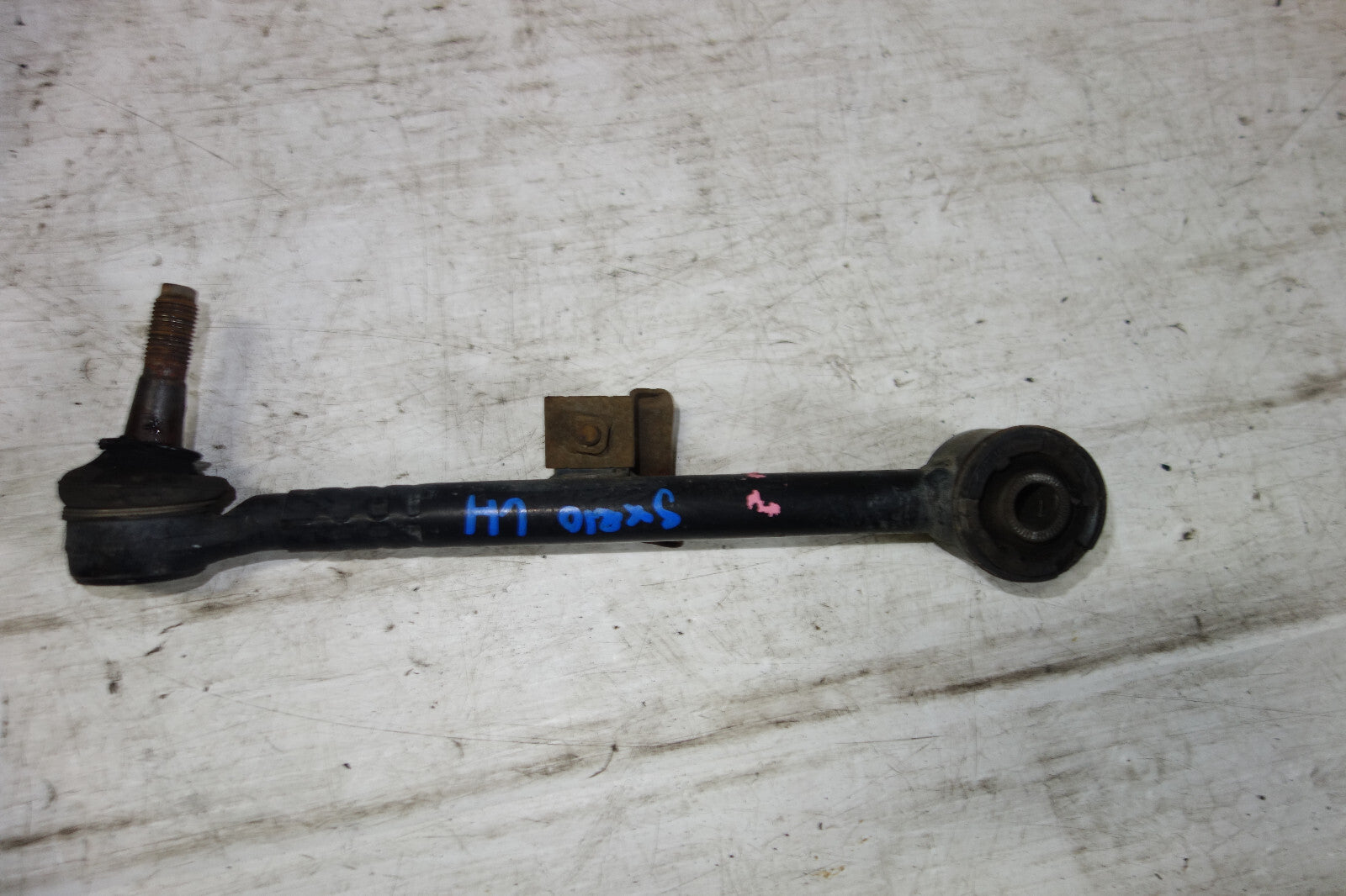JDM Lexus Is300 Rear Lateral Upper Track Control Rod Arm & Ball Joint 2001-2005