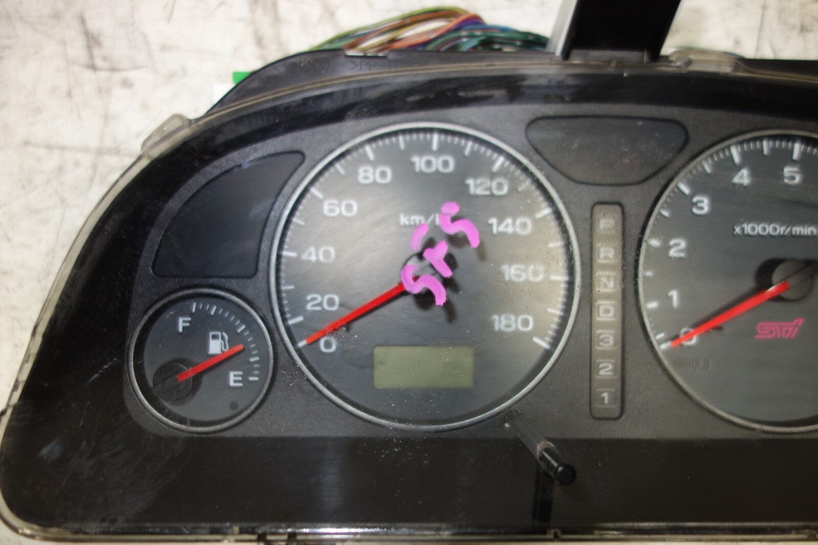 JDM SUBARU FORESTER STi SF5 AUTOMATIC GAUGE CLUSTER  SPEEDOMETER 1998-2002