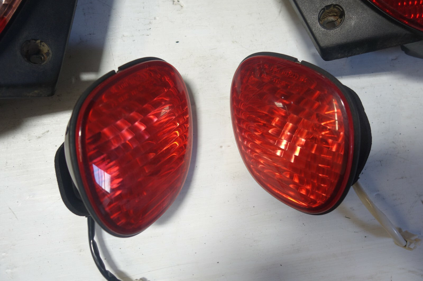 JDM 1998-2005 TOYOTA ARISTO LEXUS GS300  GS400 GS430 TAIL LIGHTS LAMP JZS161