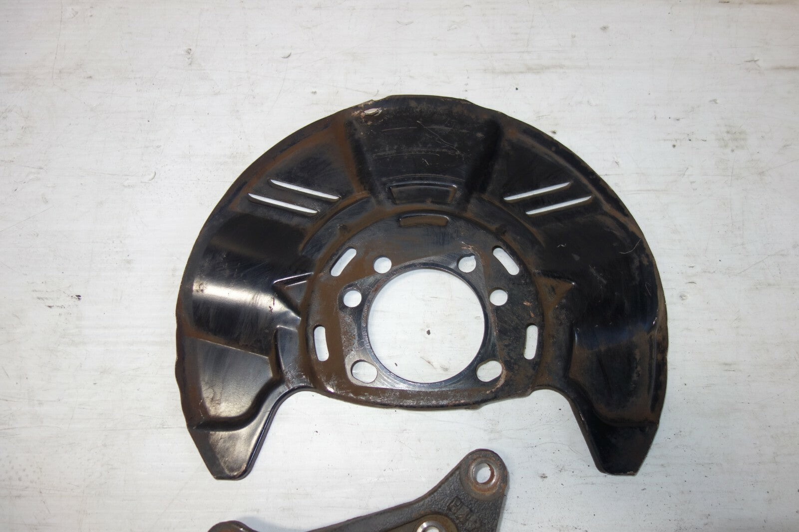 JDM SUBARU LEGACY OUTBACK OEM FRONT HUB SPINDLE BEARING RIGHT SIDE 2005-2014