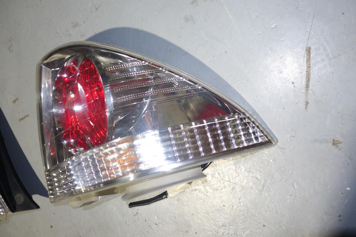JDM Lexus IS300 Tail Lights Toyota Altezza SEX10 Tail Lamp 2001-2002-2003-2005